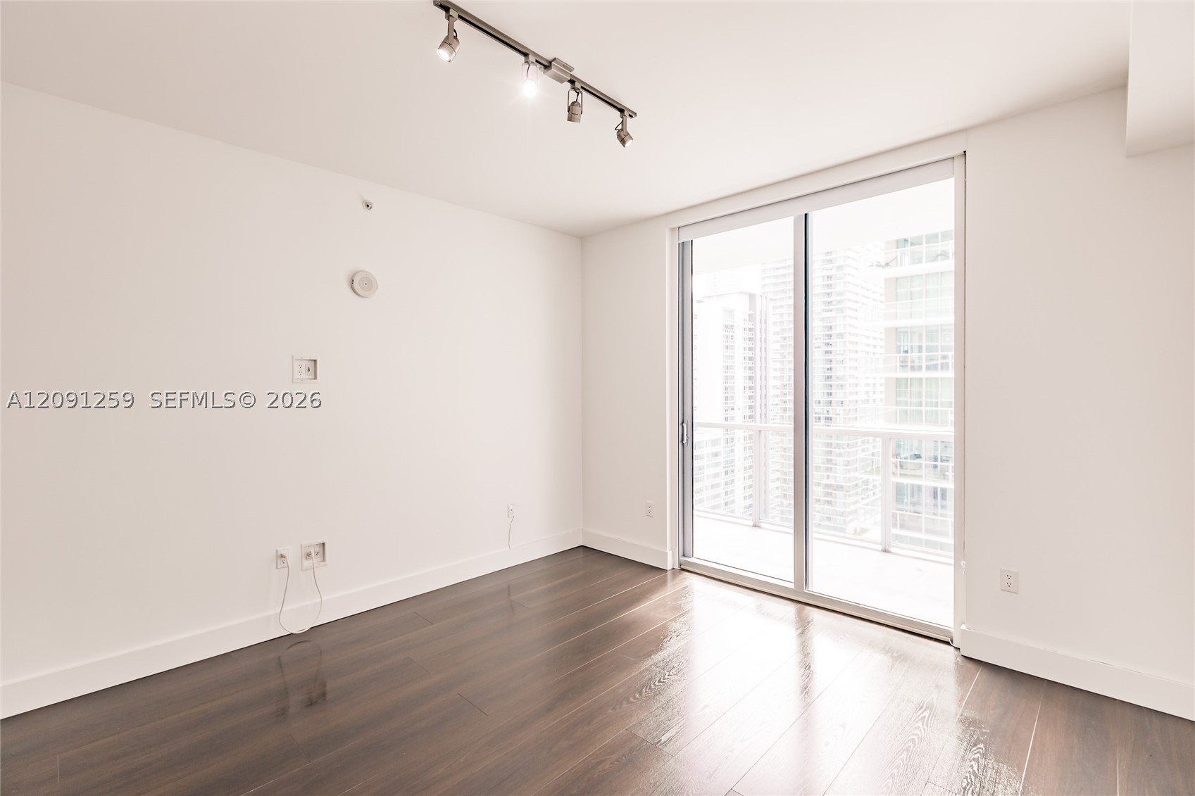 image Axis on Brickell North8