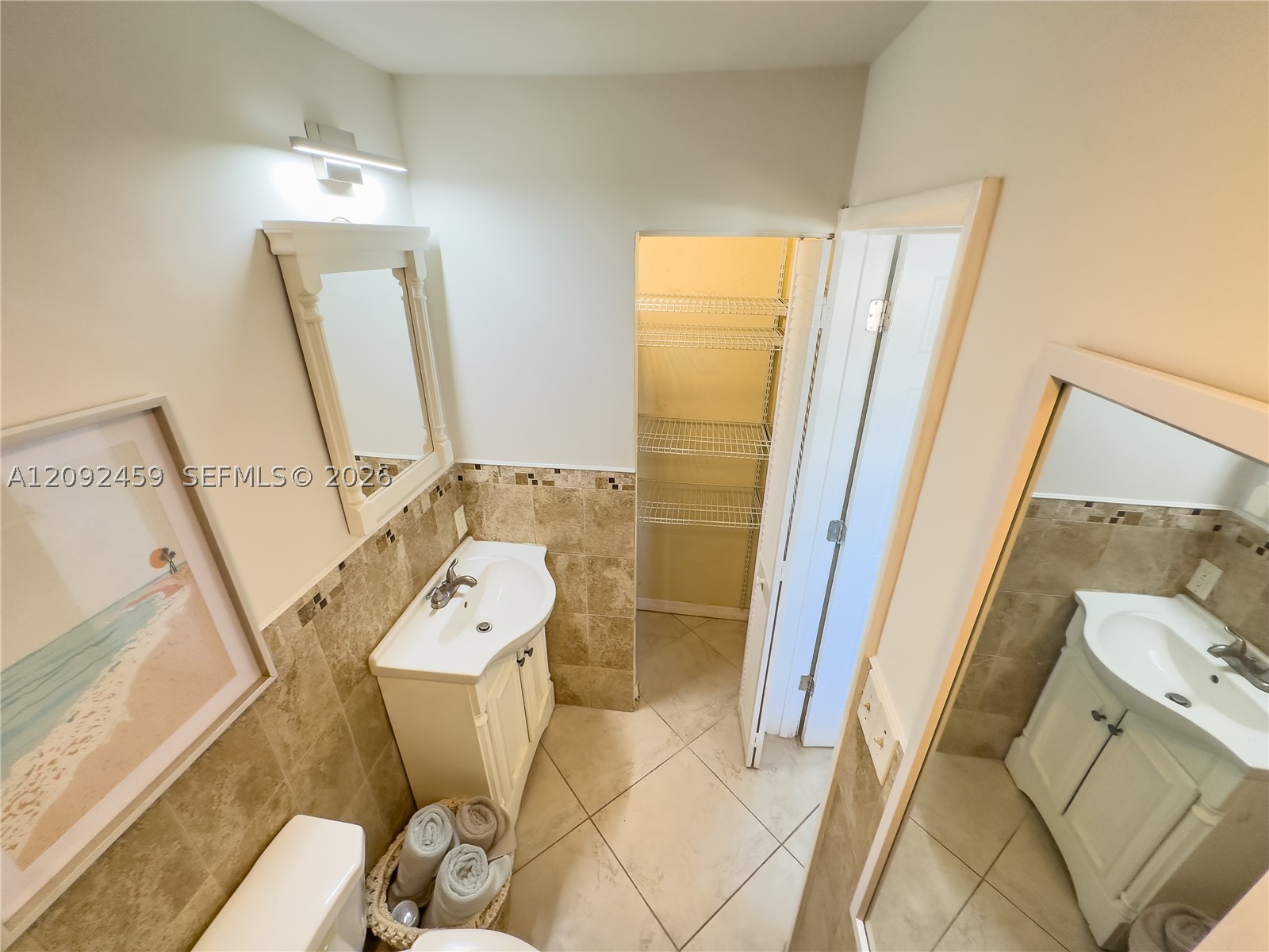 1830 NW 32nd Ct Oakland Park, FL 33309