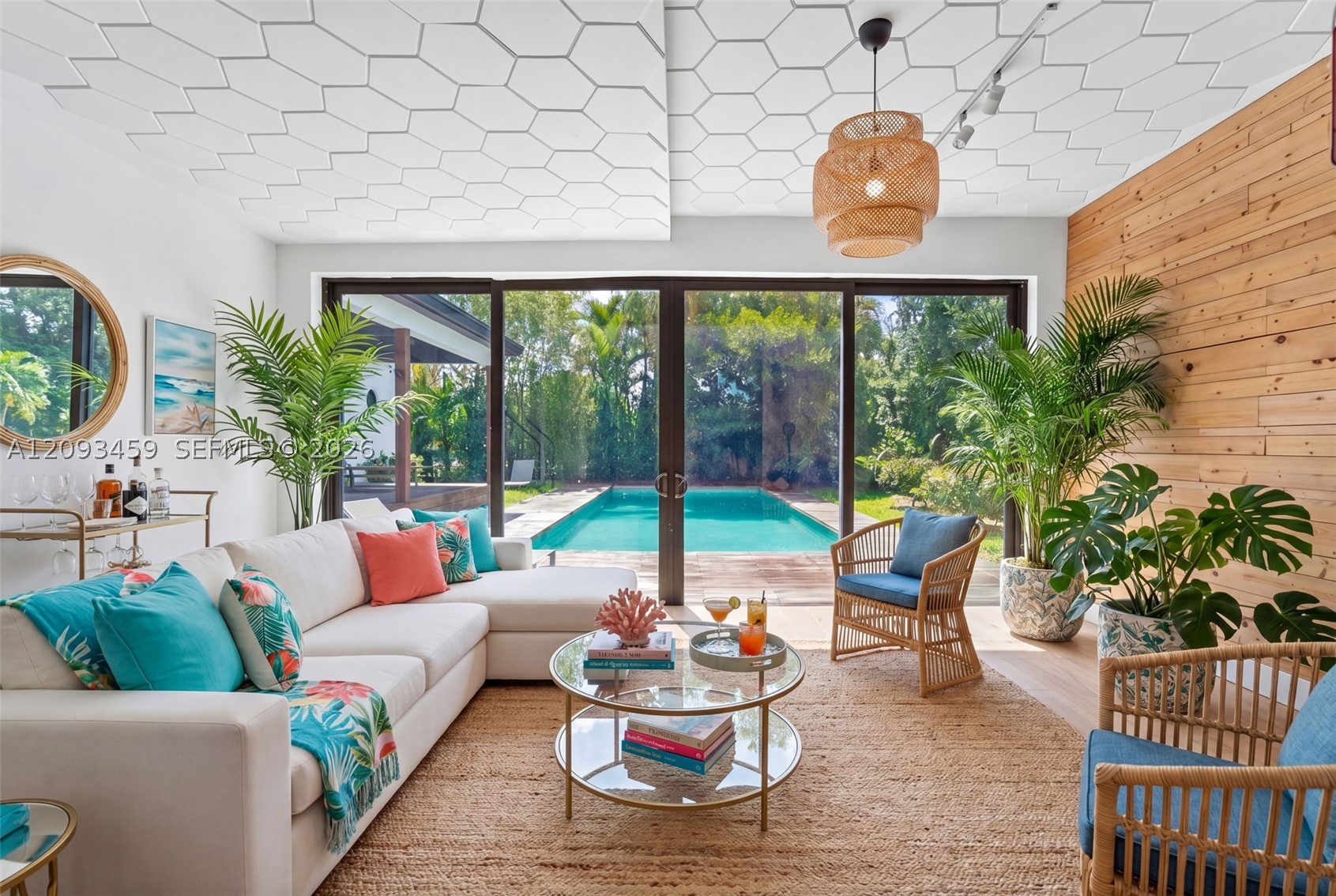 4353 Alton Rd Miami Beach, FL 33140