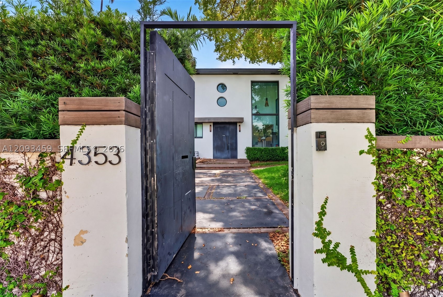 4353 Alton Rd Miami Beach, FL 33140