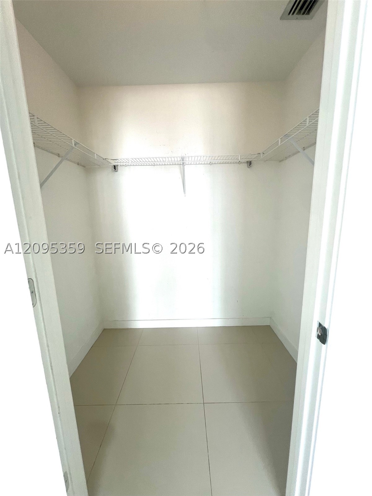 image Axis on Brickell North5