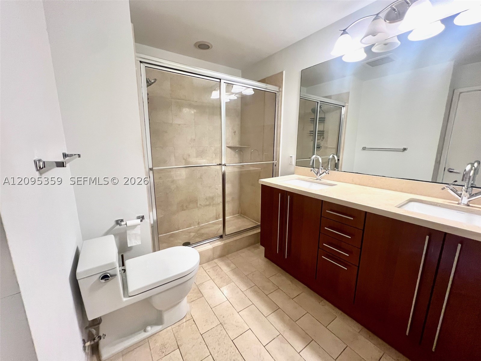 image Axis on Brickell North7