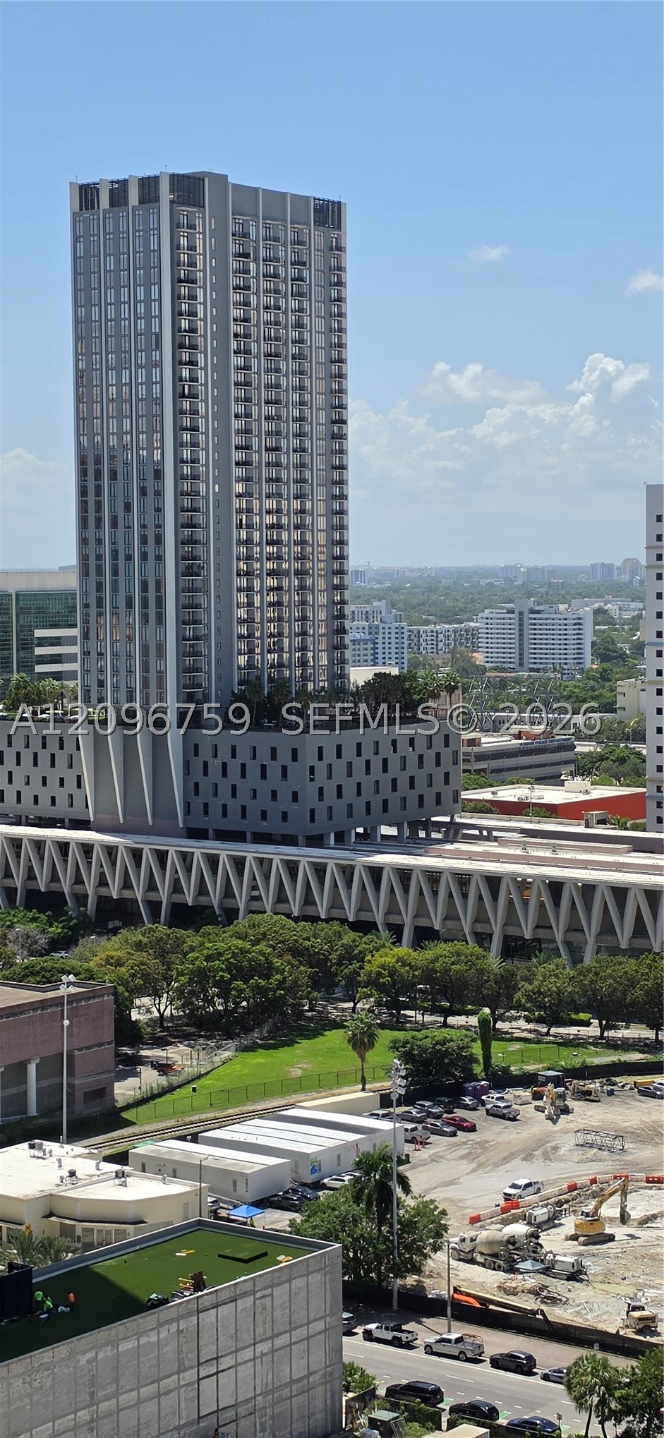 image Paramount Miami Worldcenter16