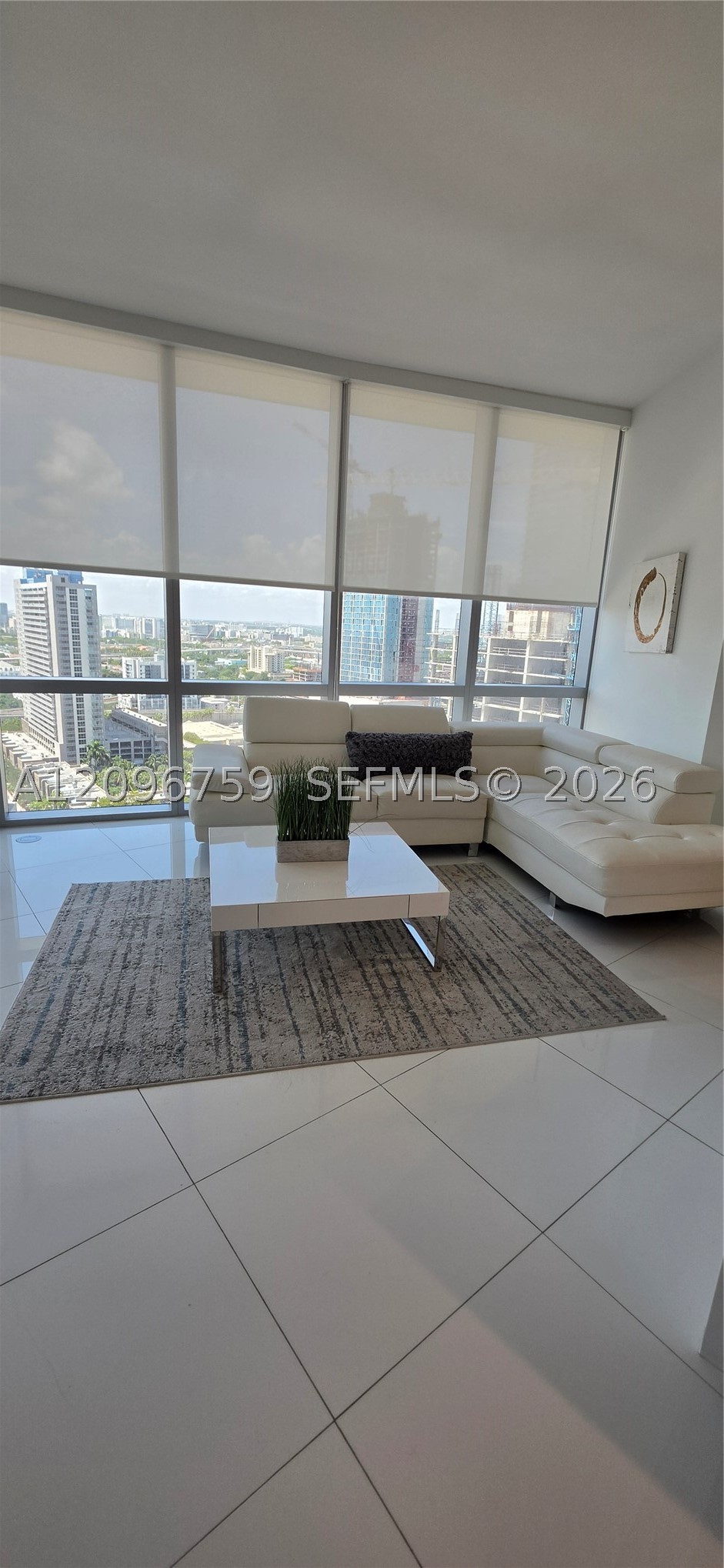 image Paramount Miami Worldcenter5