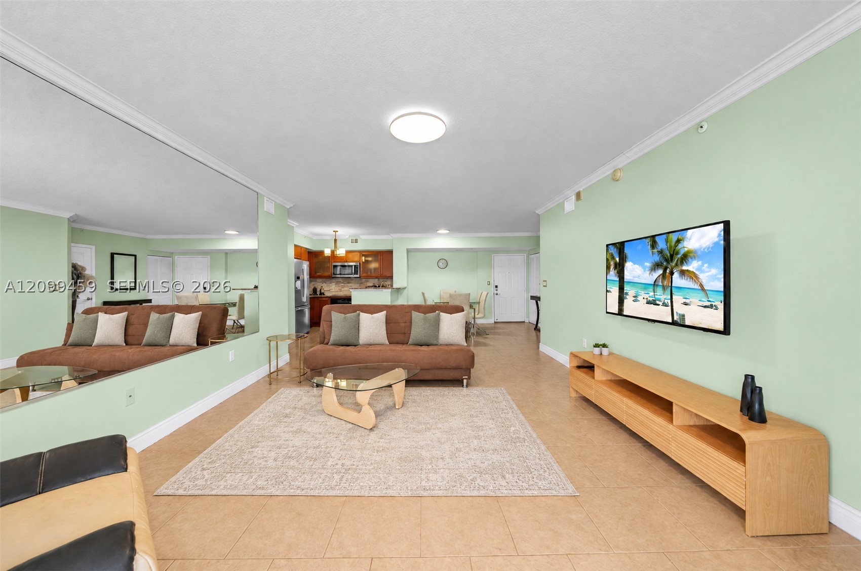 image 2080 Ocean Drive10