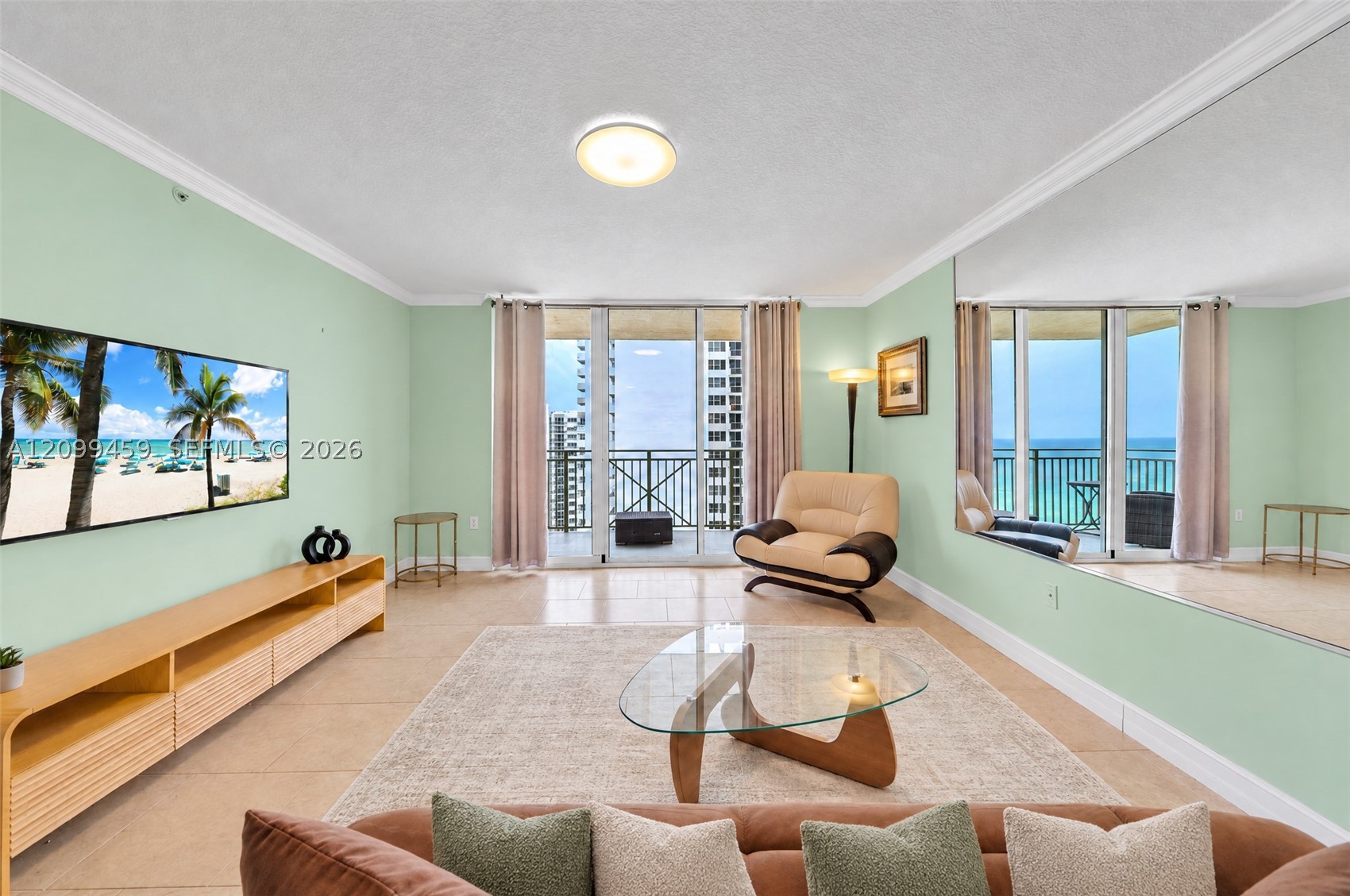 image 2080 Ocean Drive8