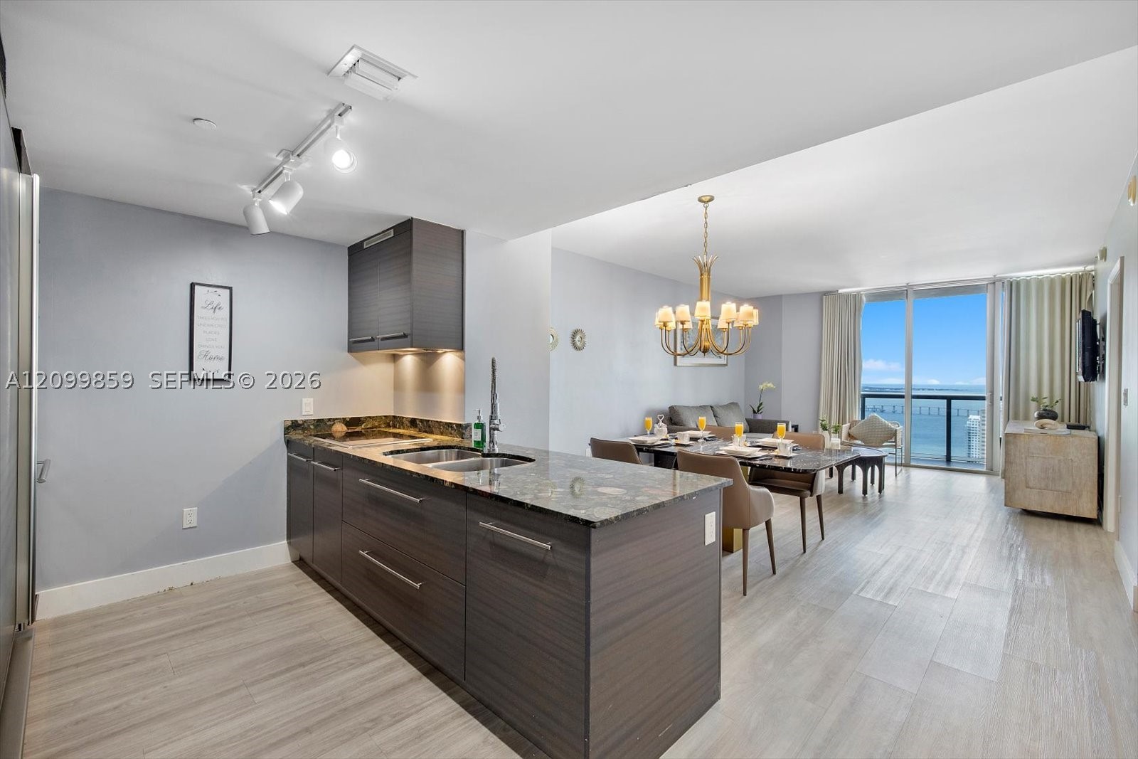 image Icon Brickell III (W Miami)1
