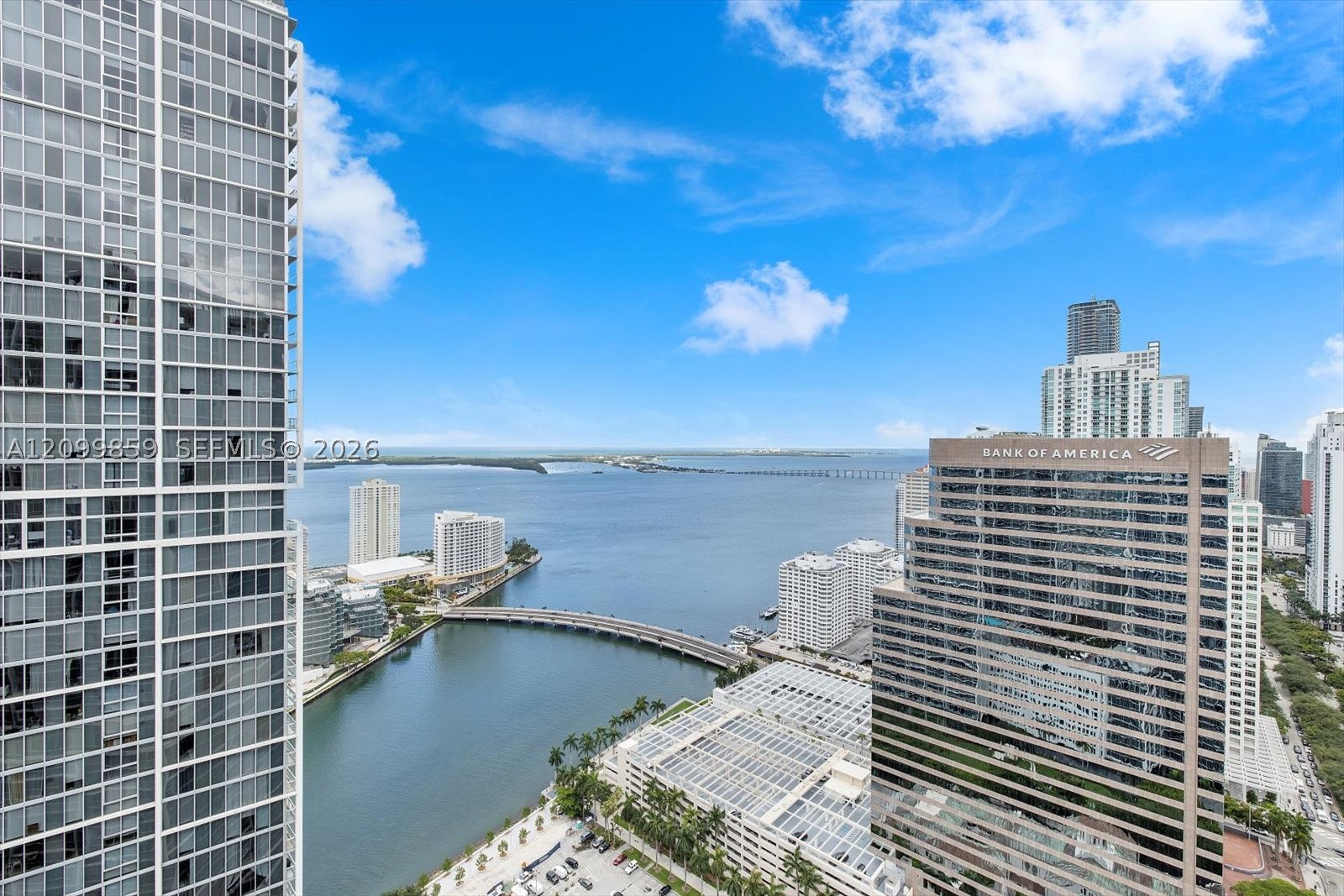 image Icon Brickell III (W Miami)35