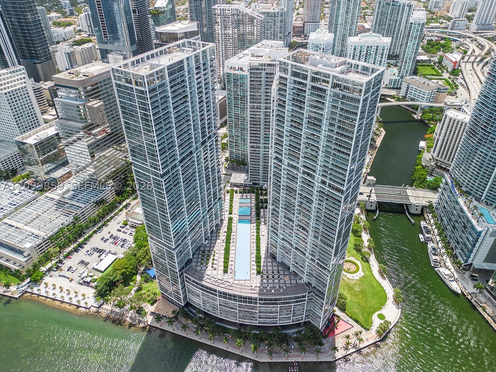 image Icon Brickell III (W Miami)42