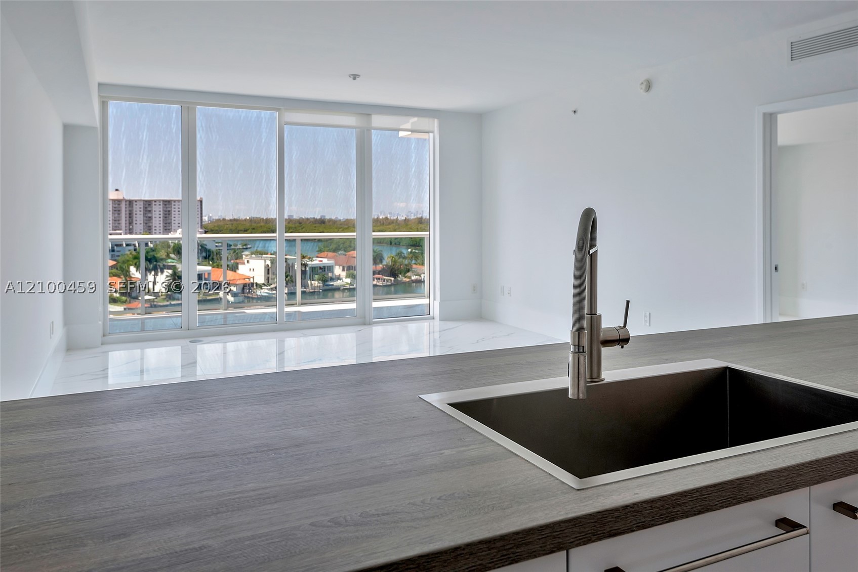 image 400 Sunny Isles20
