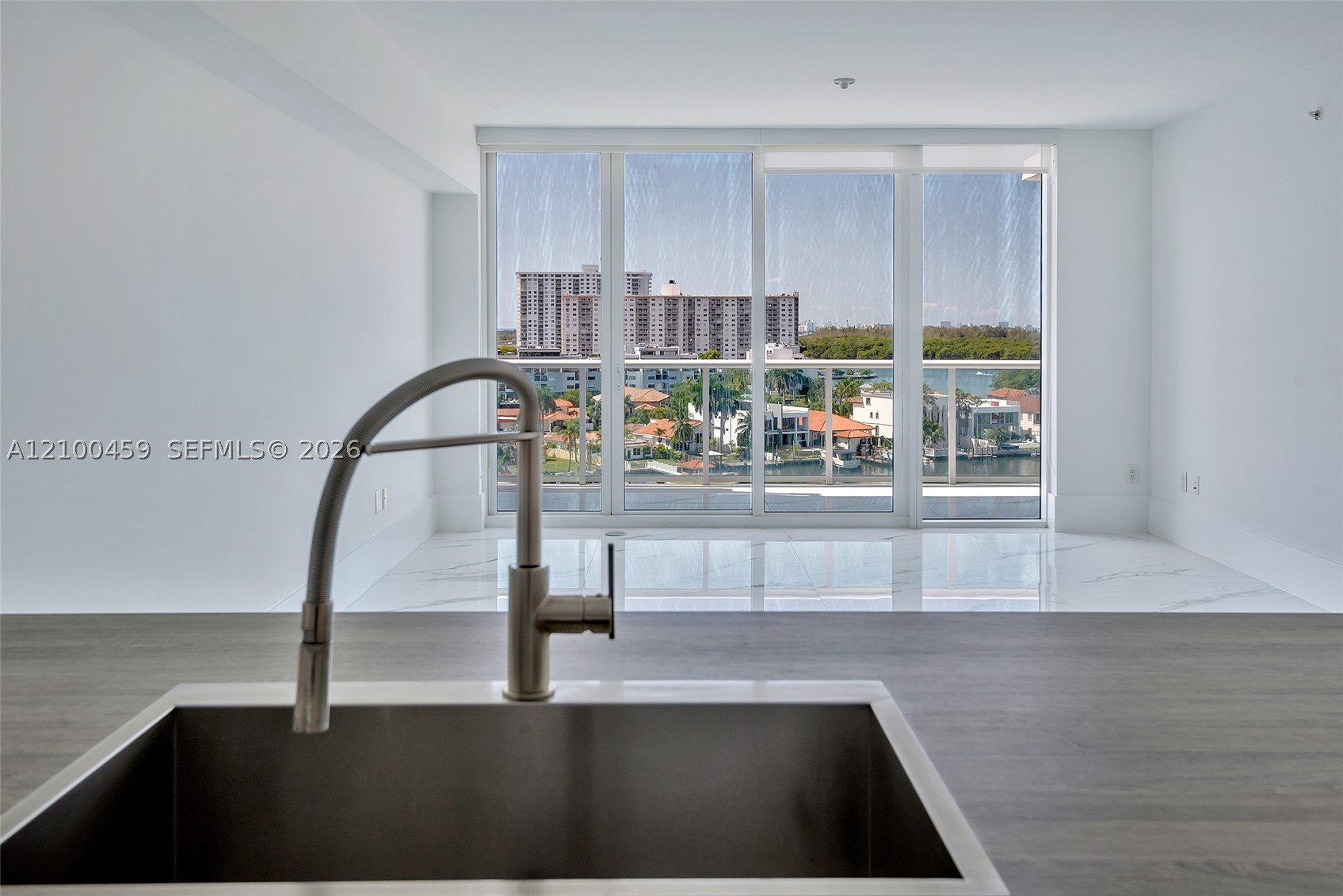 image 400 Sunny Isles21