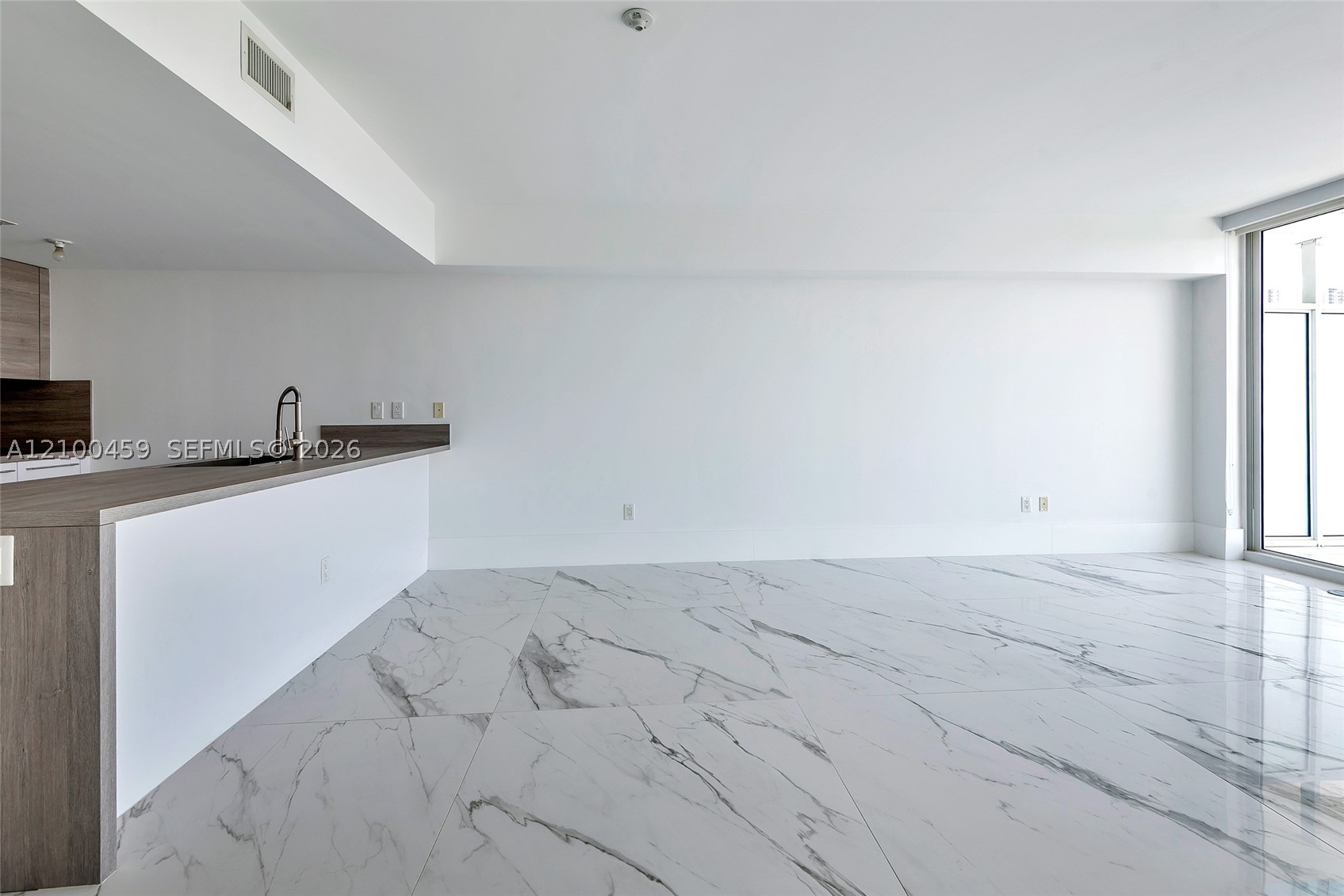 image 400 Sunny Isles24