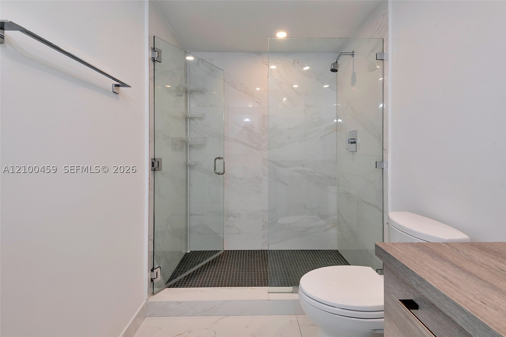 image 400 Sunny Isles43