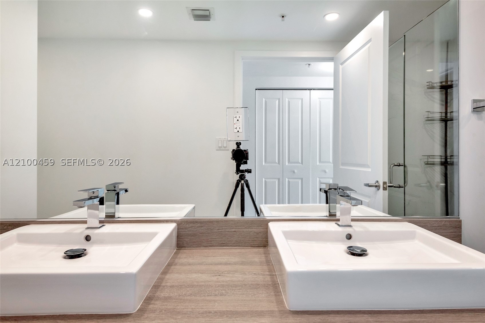 image 400 Sunny Isles54