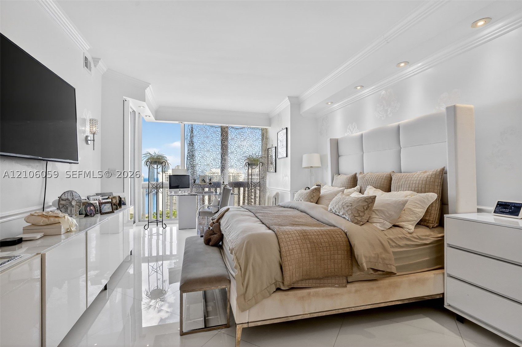 1000 Island Blvd #PH9 Aventura, FL 33160