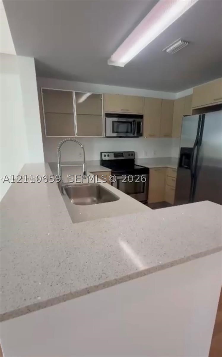 350 NE 24th St #404 Miami, FL 33137