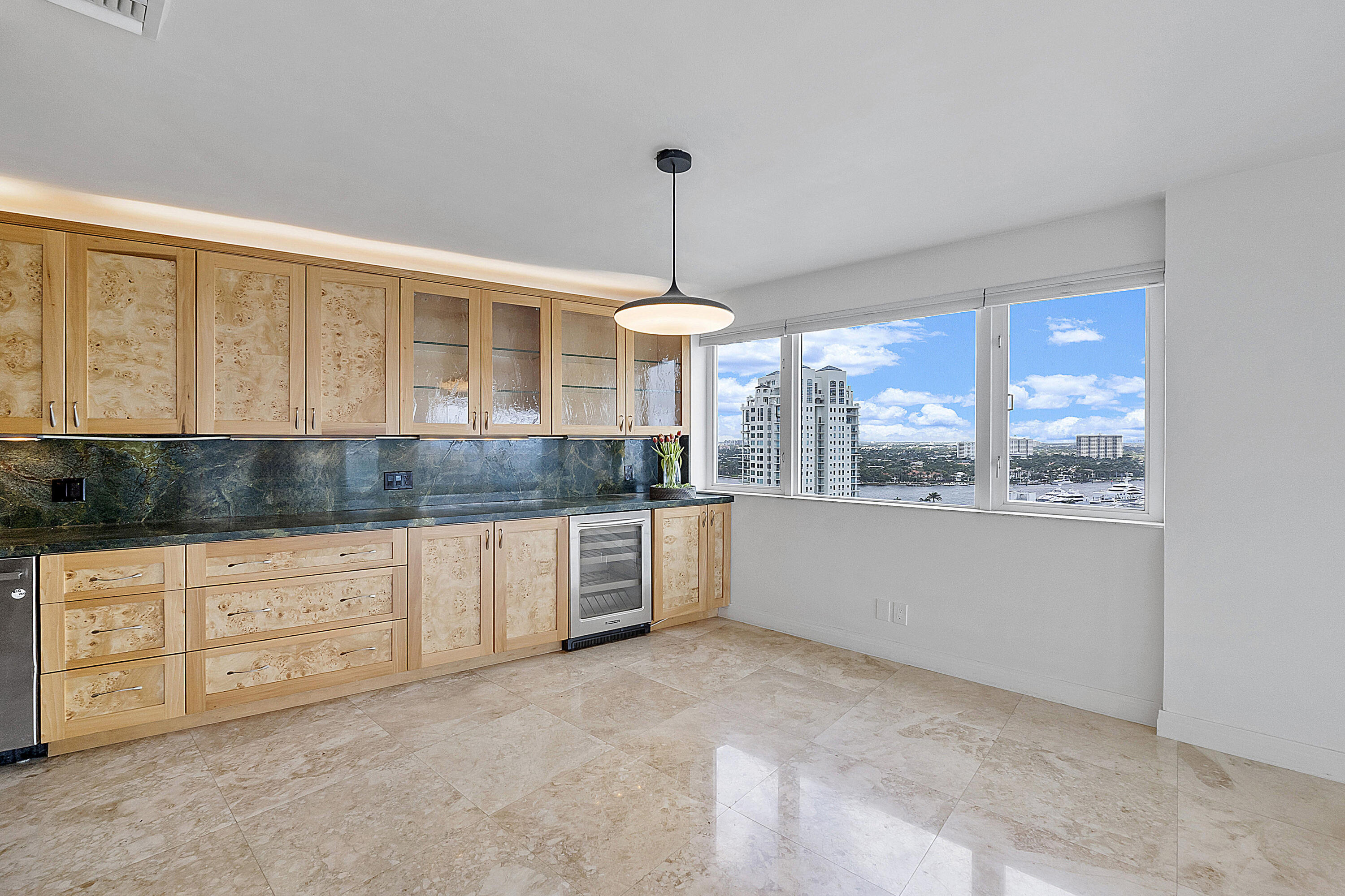 3000 Holiday #1801 Fort Lauderdale, FL 33316