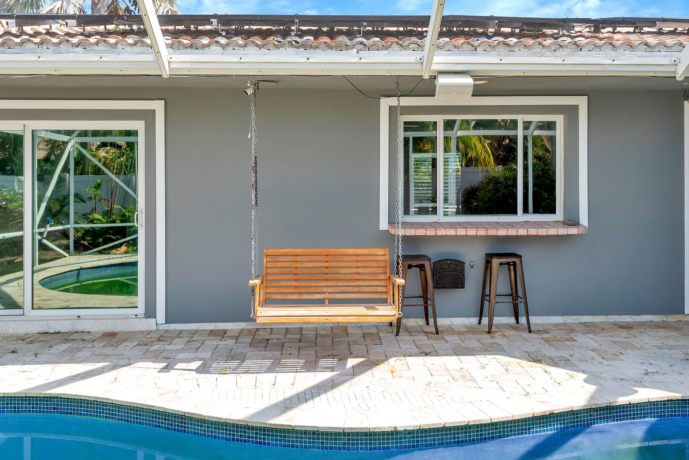 2116 NE 68th Fort Lauderdale, FL 33308