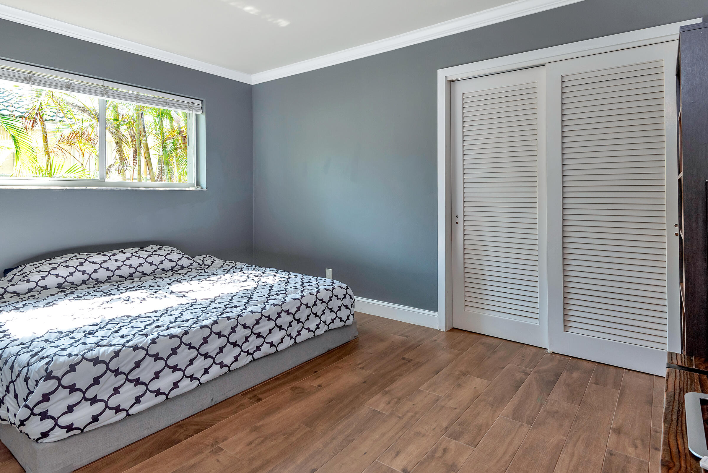 2116 NE 68th Fort Lauderdale, FL 33308