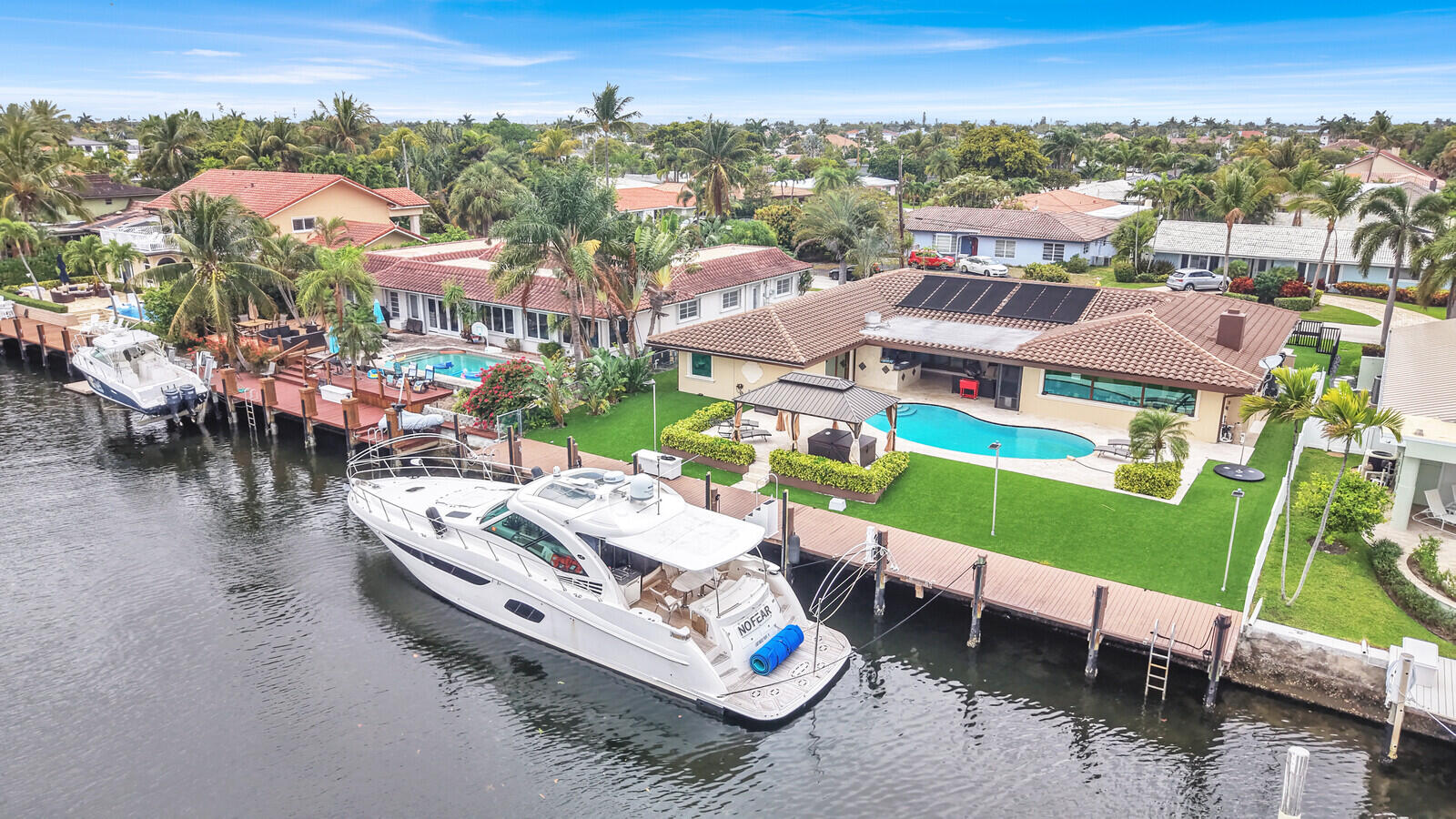 2810 NE 44th Lighthouse Point, FL 33064