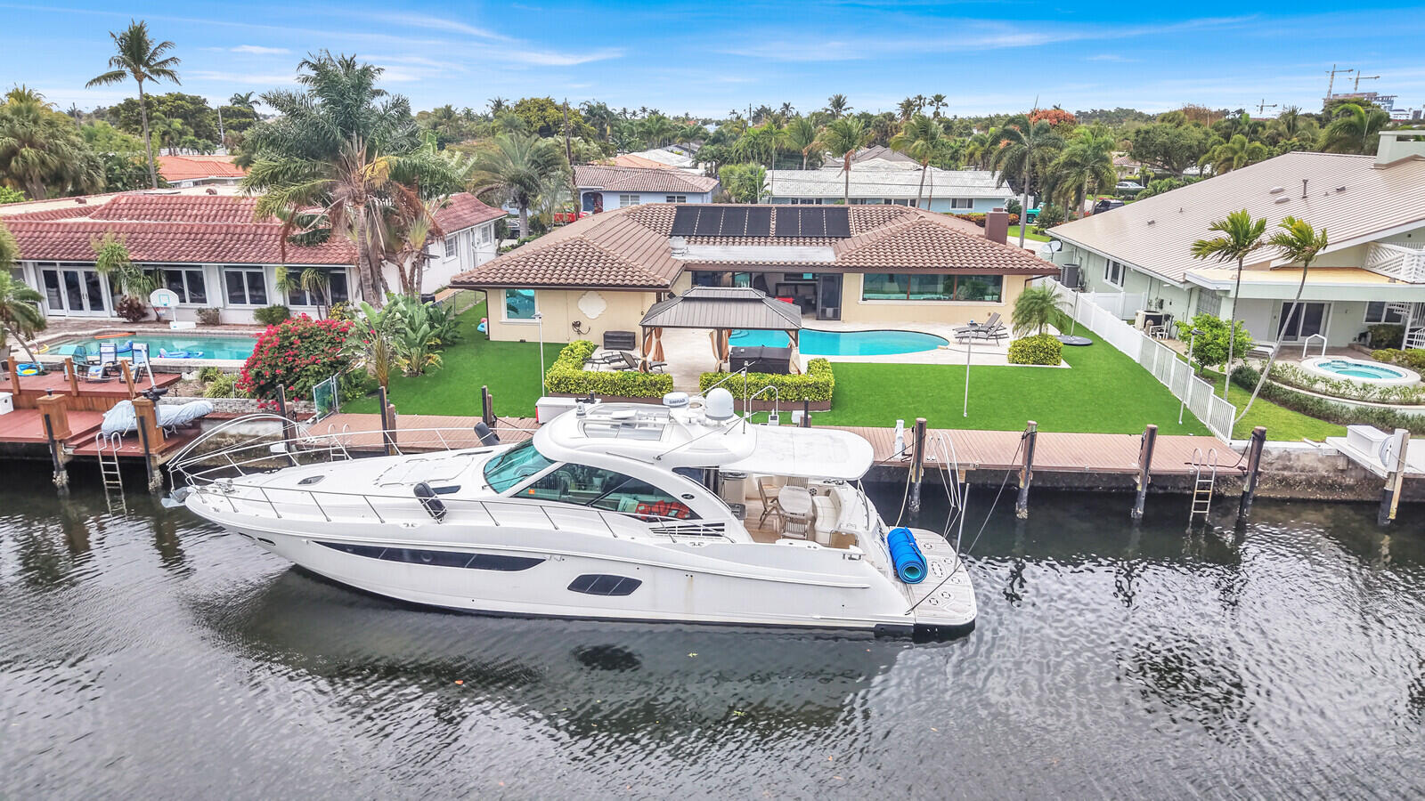 2810 NE 44th Lighthouse Point, FL 33064