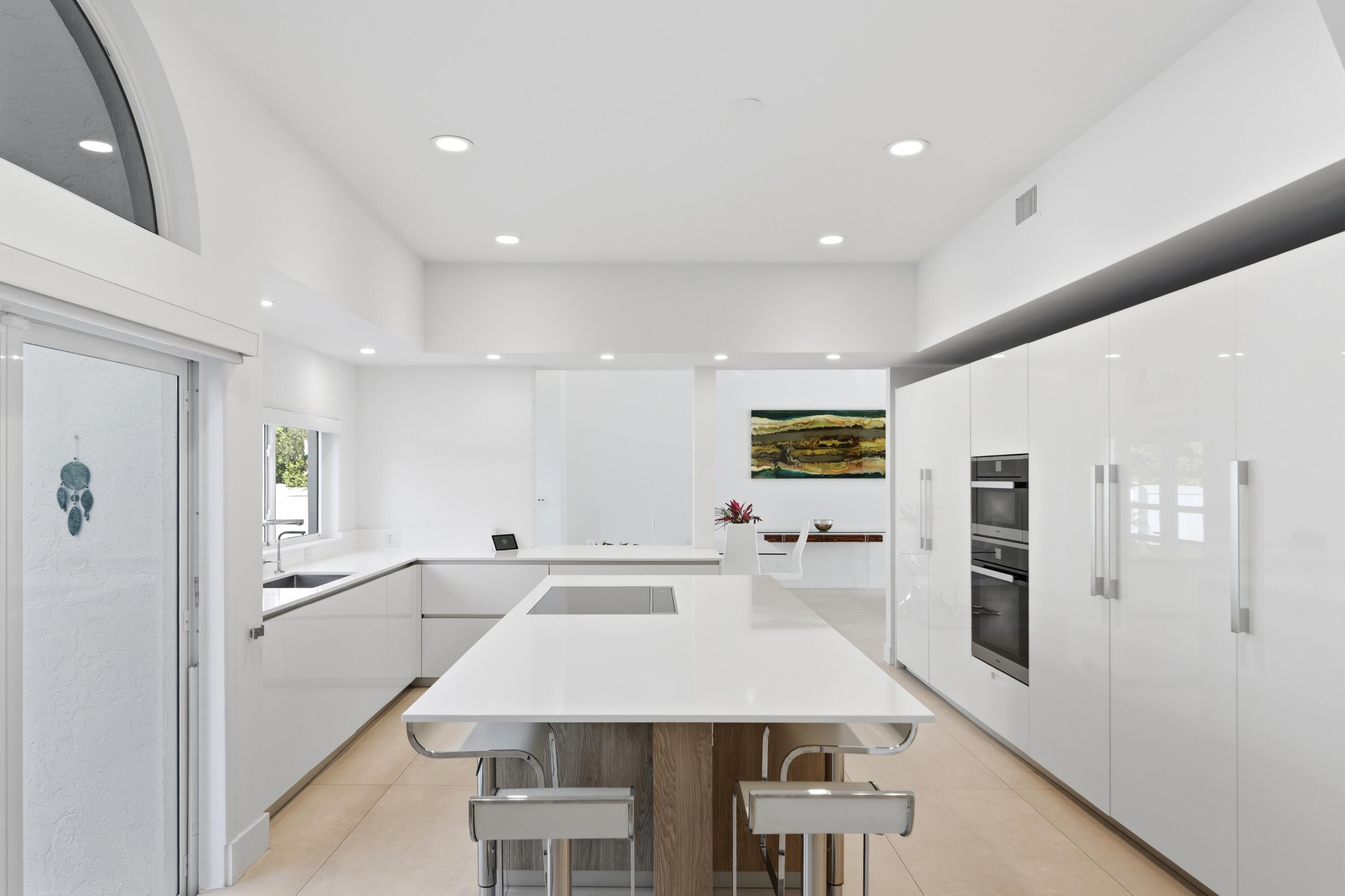 607 Intracoastal Fort Lauderdale, FL 33304