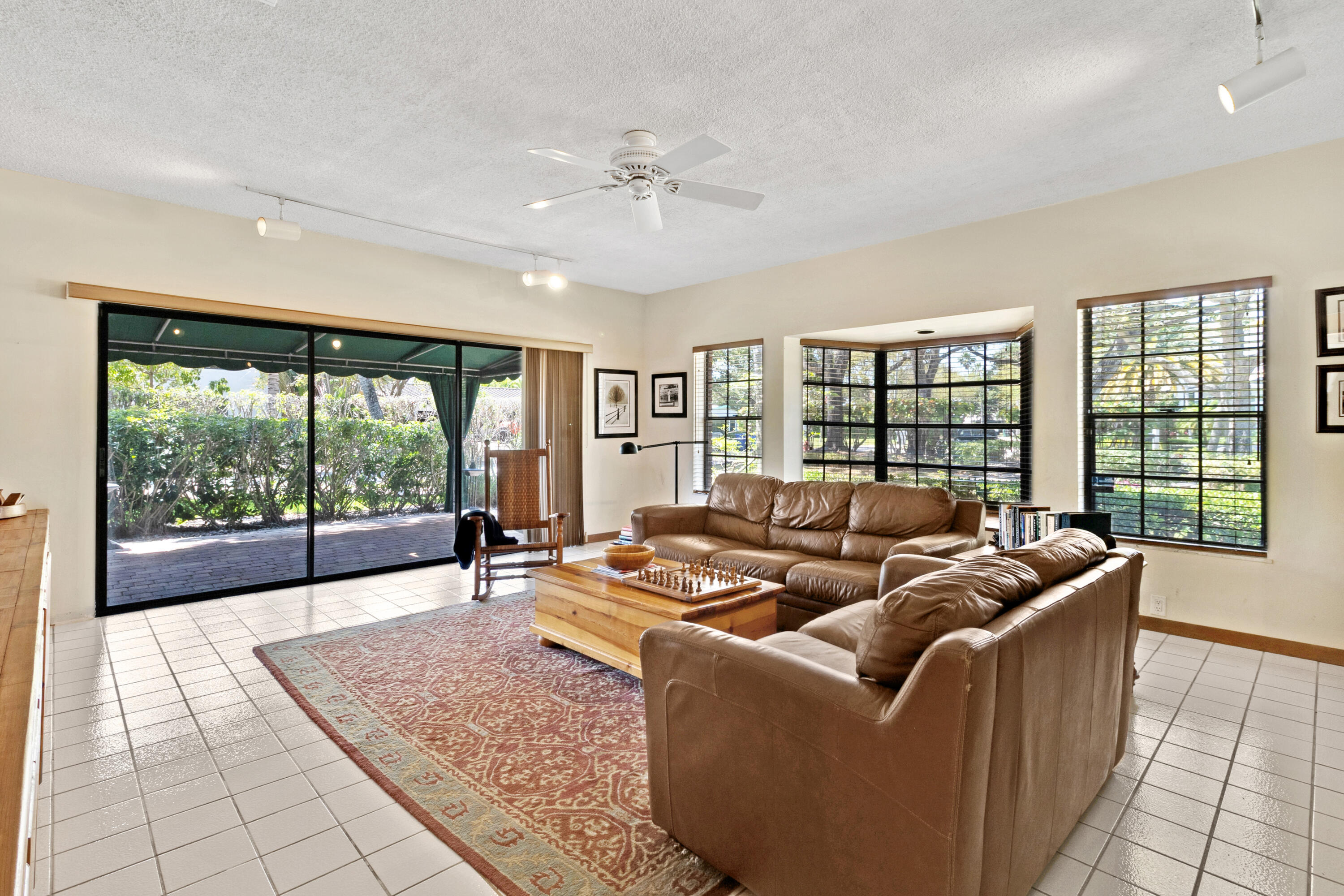 1350 W Terra Mar Pompano Beach, FL 33062