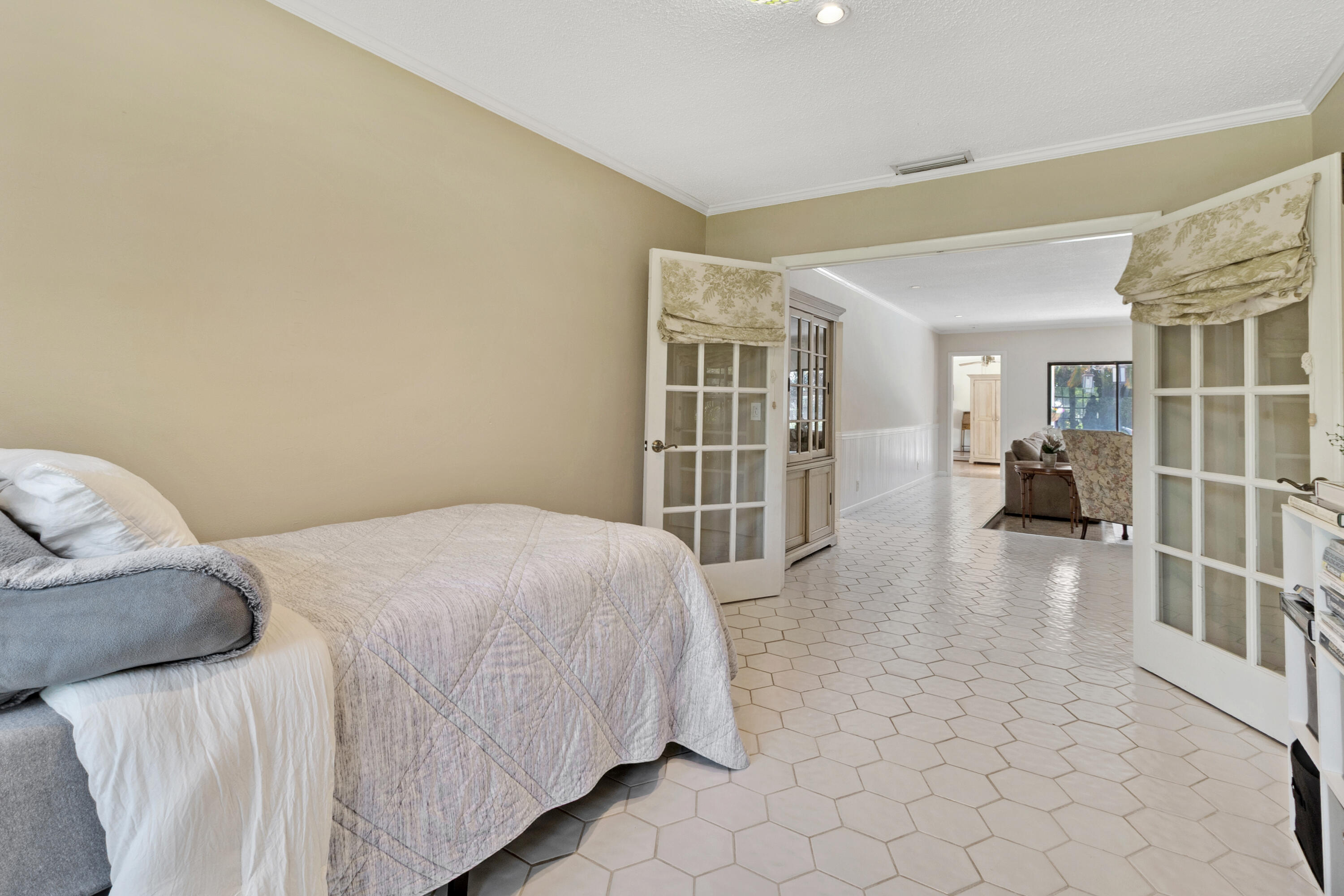 1350 W Terra Mar Pompano Beach, FL 33062