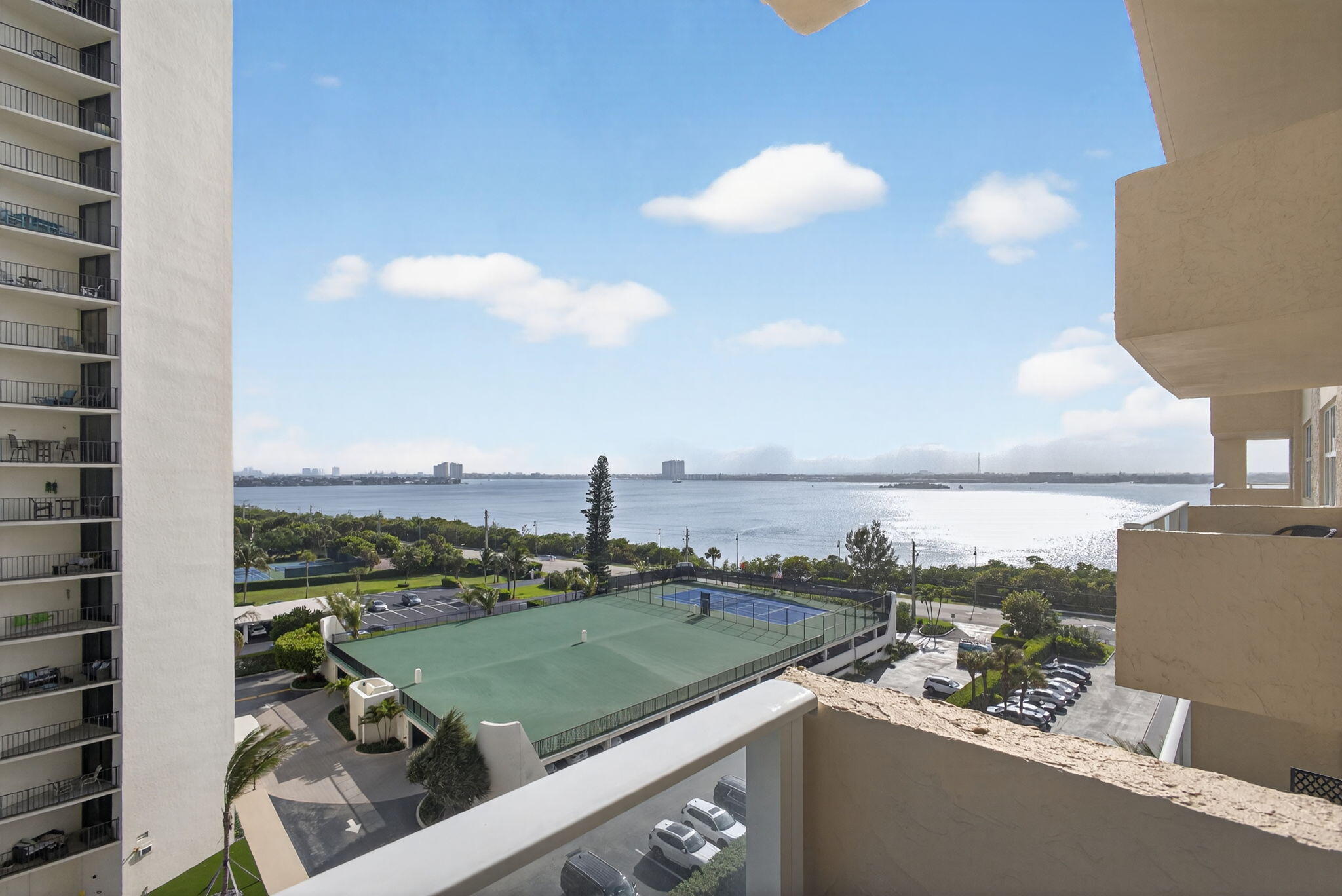 5440 N Ocean #805 Singer Island, FL 33404