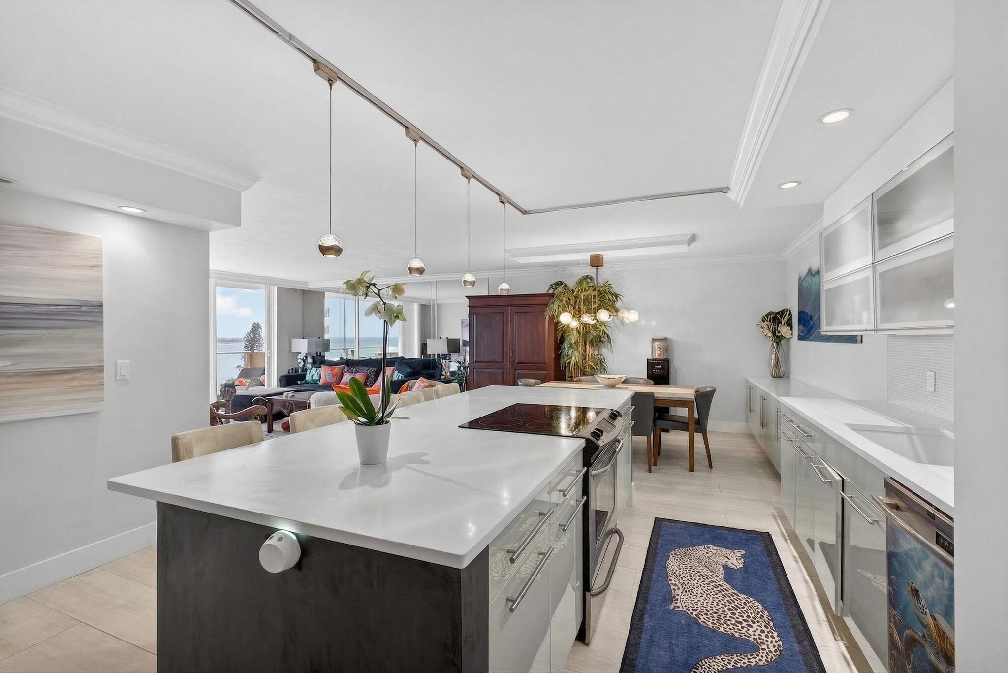 5440 N Ocean #805 Singer Island, FL 33404