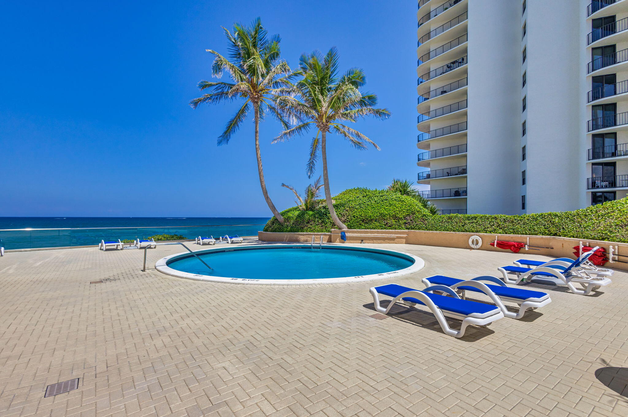 5440 N Ocean #805 Singer Island, FL 33404