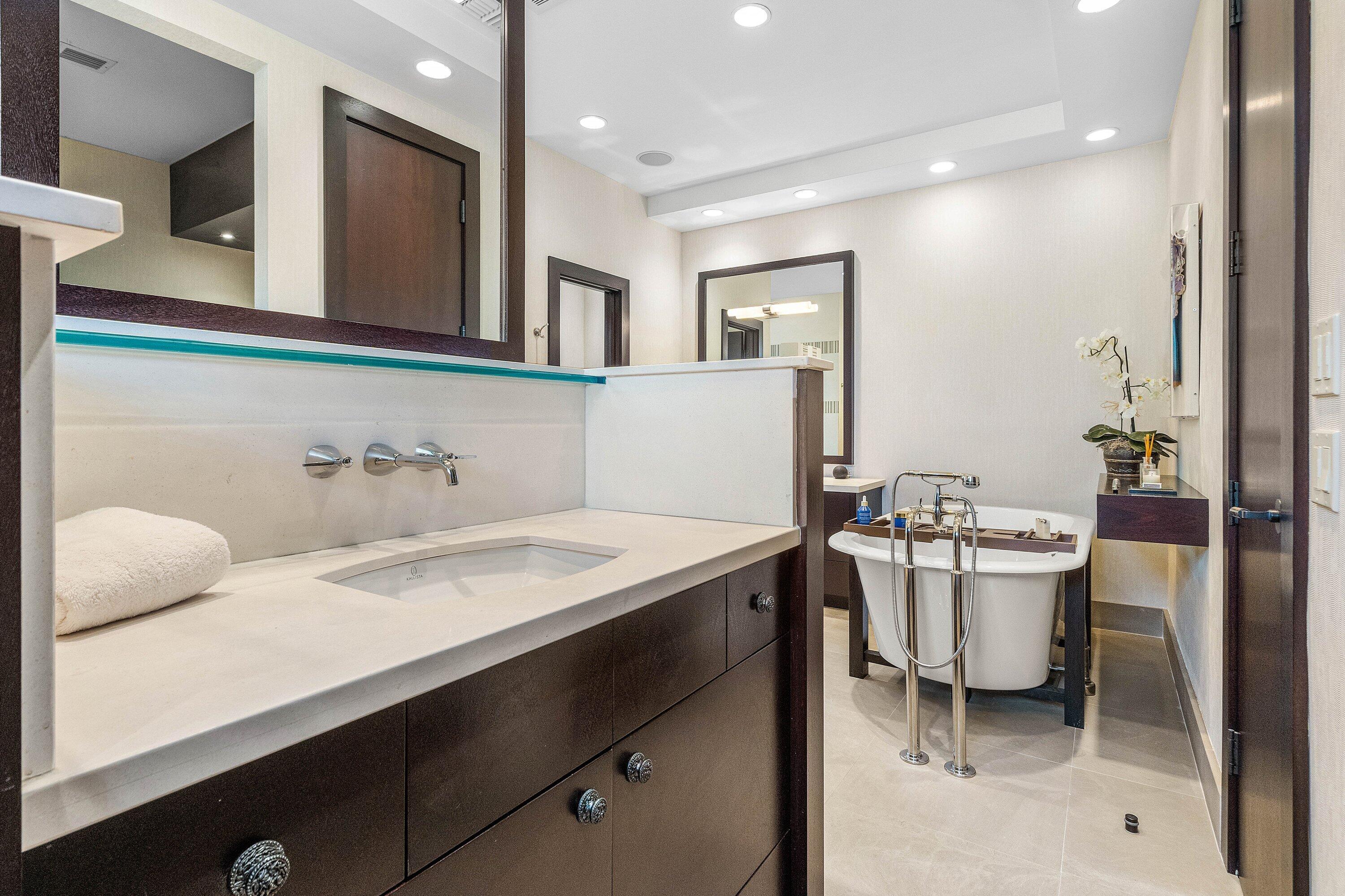 7210 Ayrshire Boca Raton, FL 33496