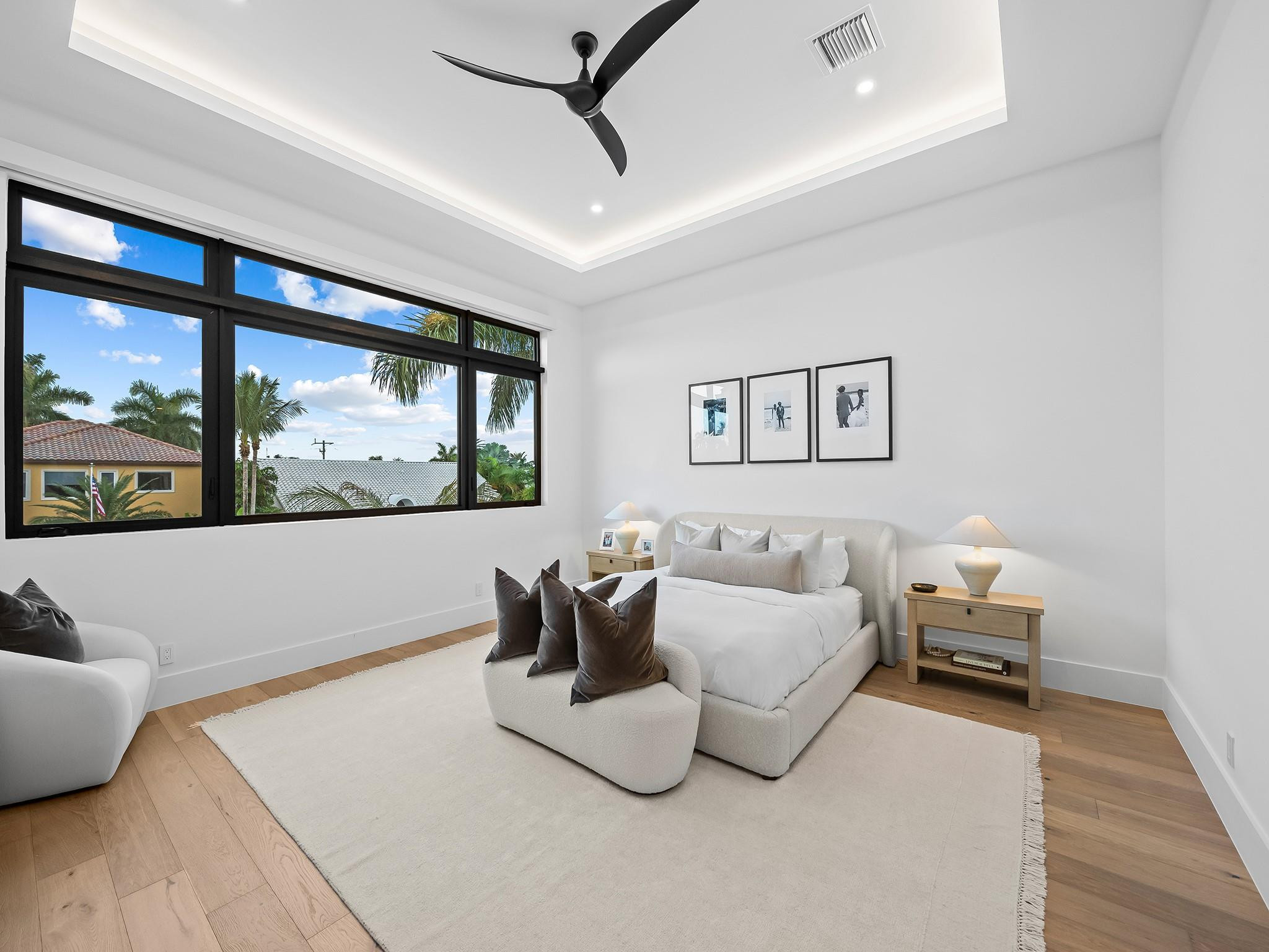 2420 NE 48th Lighthouse Point, FL 33064