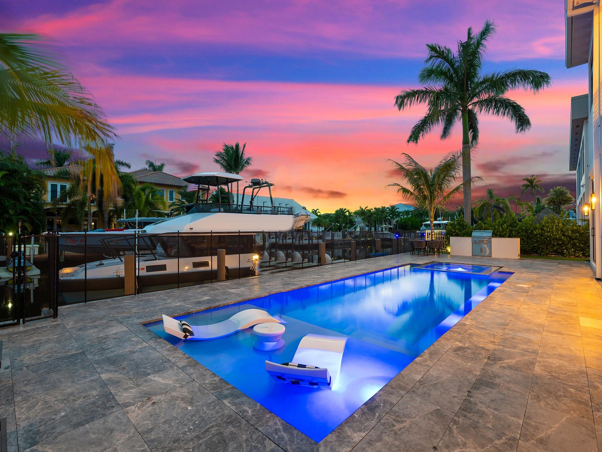 2420 NE 48th Lighthouse Point, FL 33064