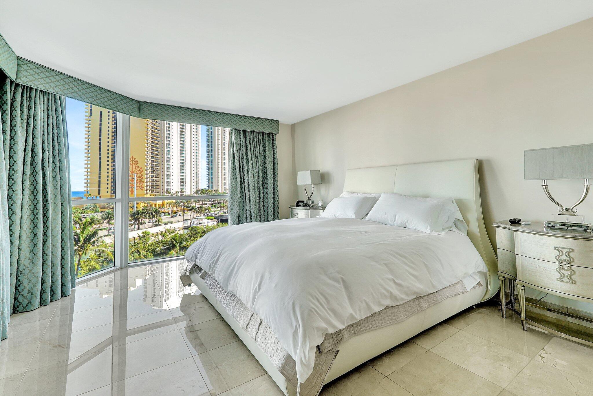 16400 Collins #641 Sunny Isles Beach, FL 33160