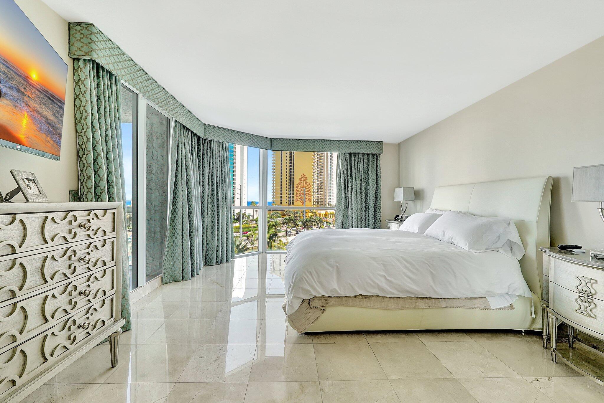 16400 Collins #641 Sunny Isles Beach, FL 33160