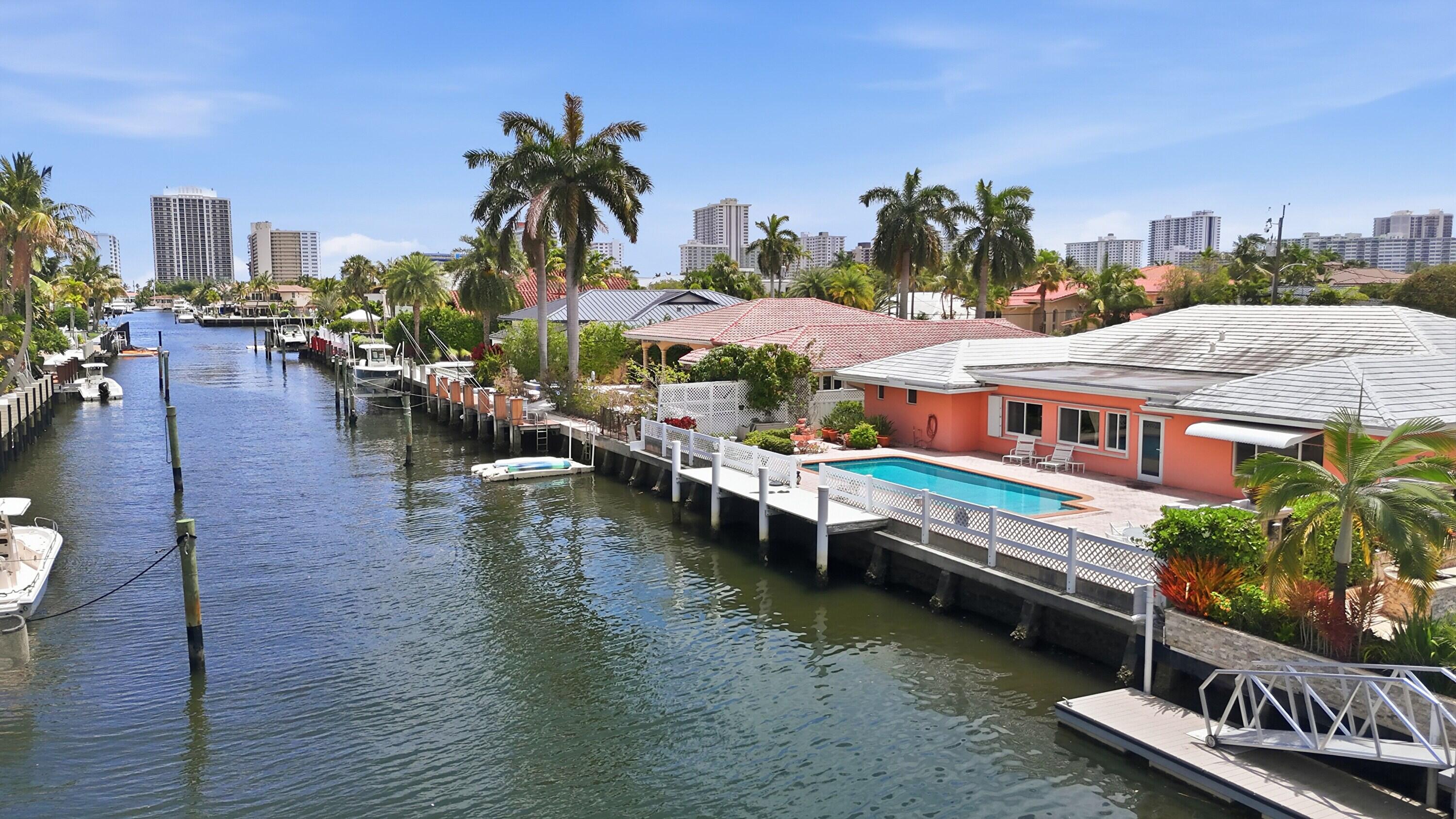 3021 NE 40th Fort Lauderdale, FL 33308