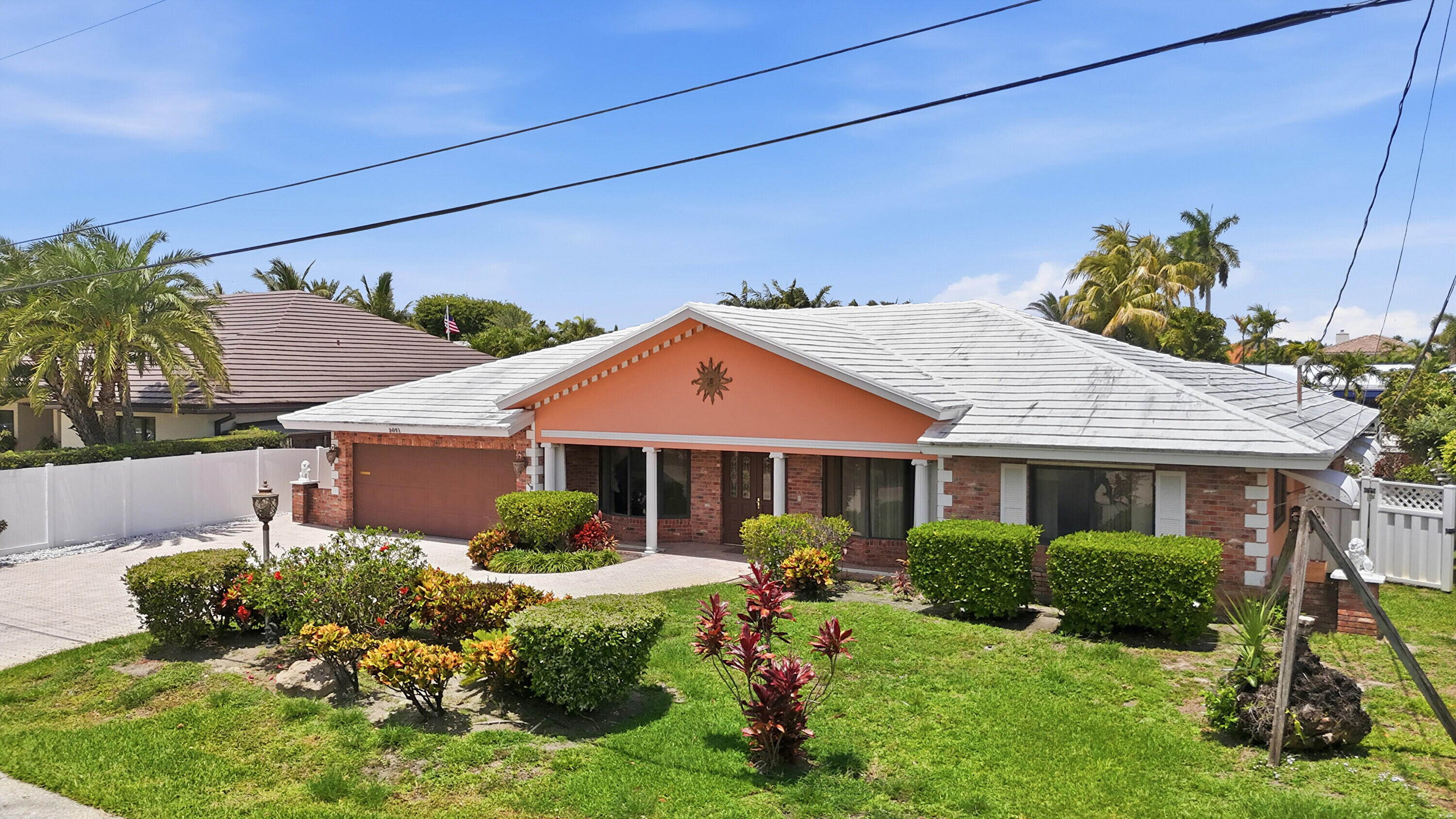 3021 NE 40th Fort Lauderdale, FL 33308