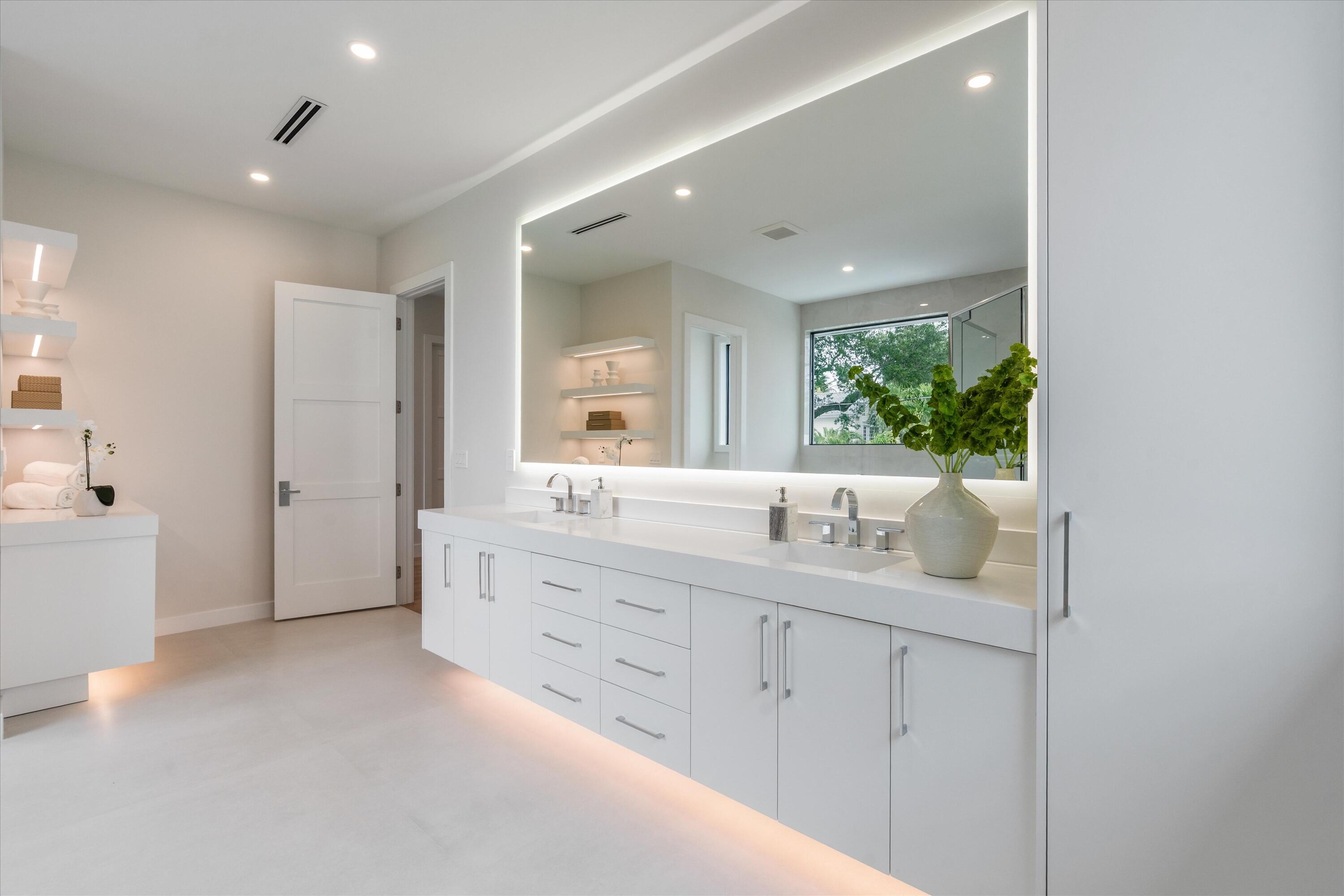 1625 SE 1st Fort Lauderdale, FL 33301