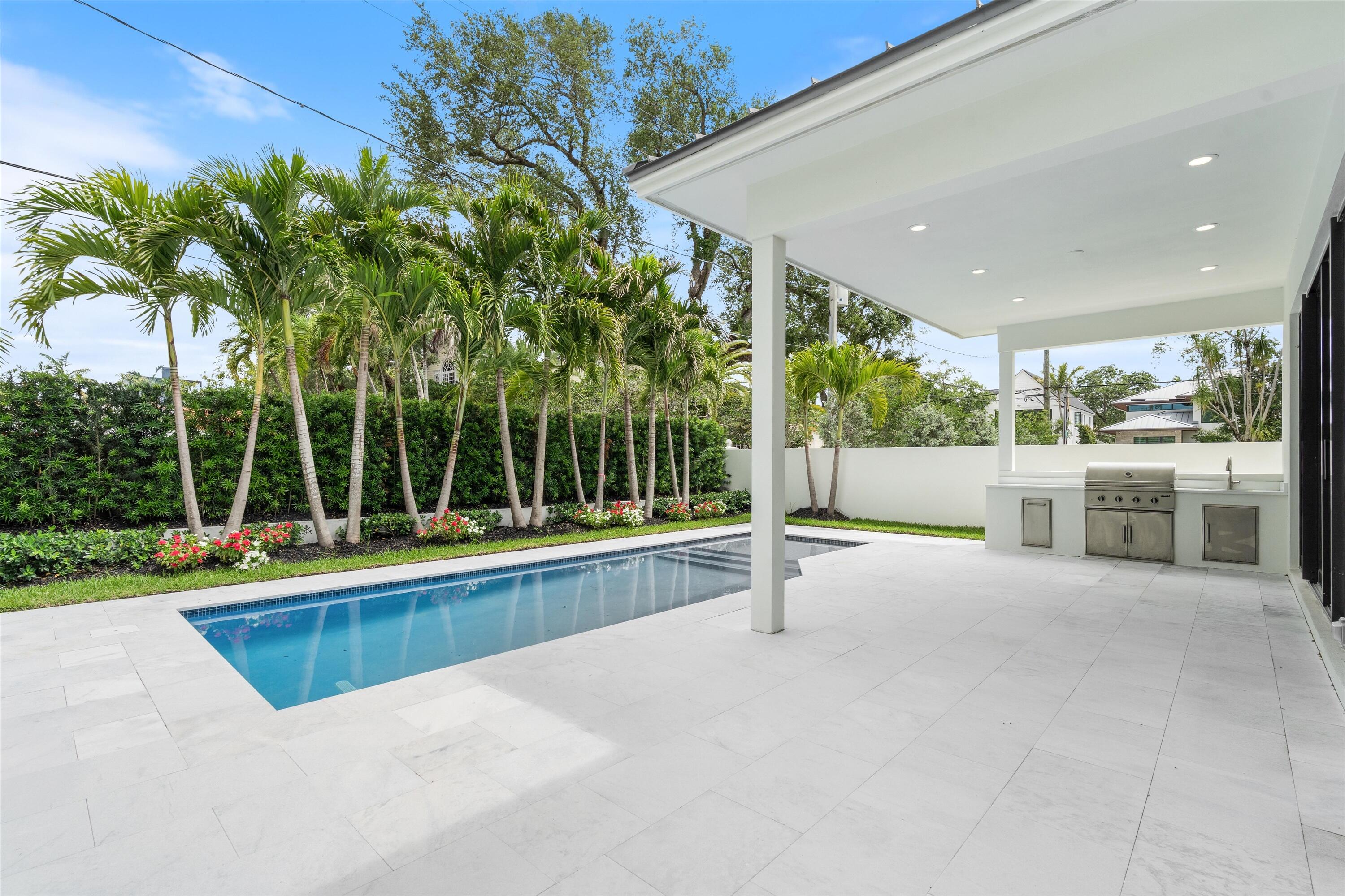 1625 SE 1st Fort Lauderdale, FL 33301
