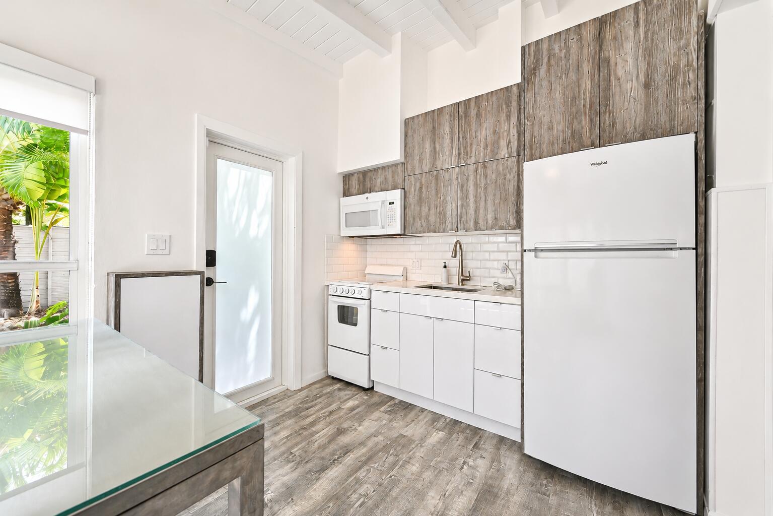 1523 SE 2nd Fort Lauderdale, FL 33301