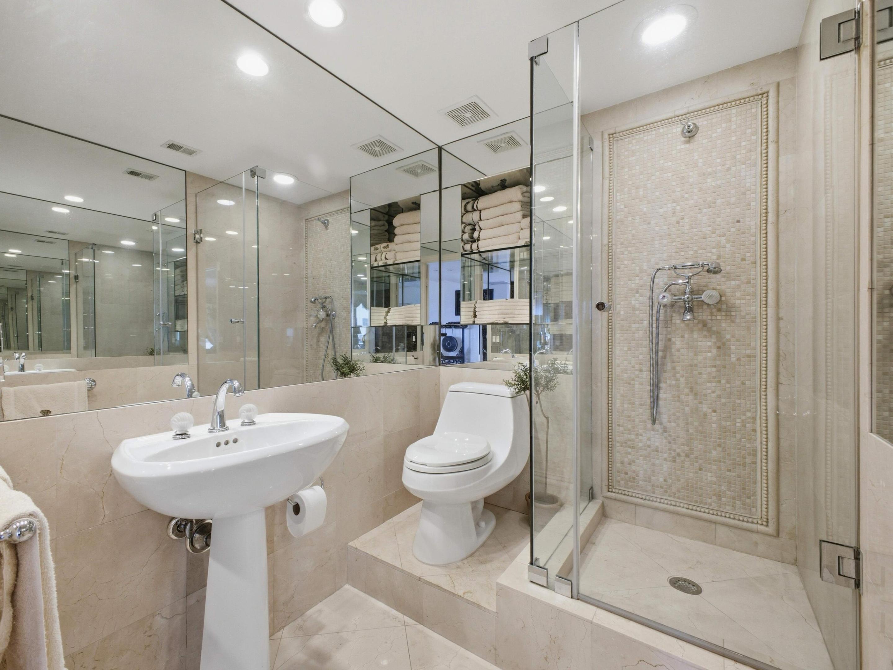 3200 N Ocean #801 Fort Lauderdale, FL 33308