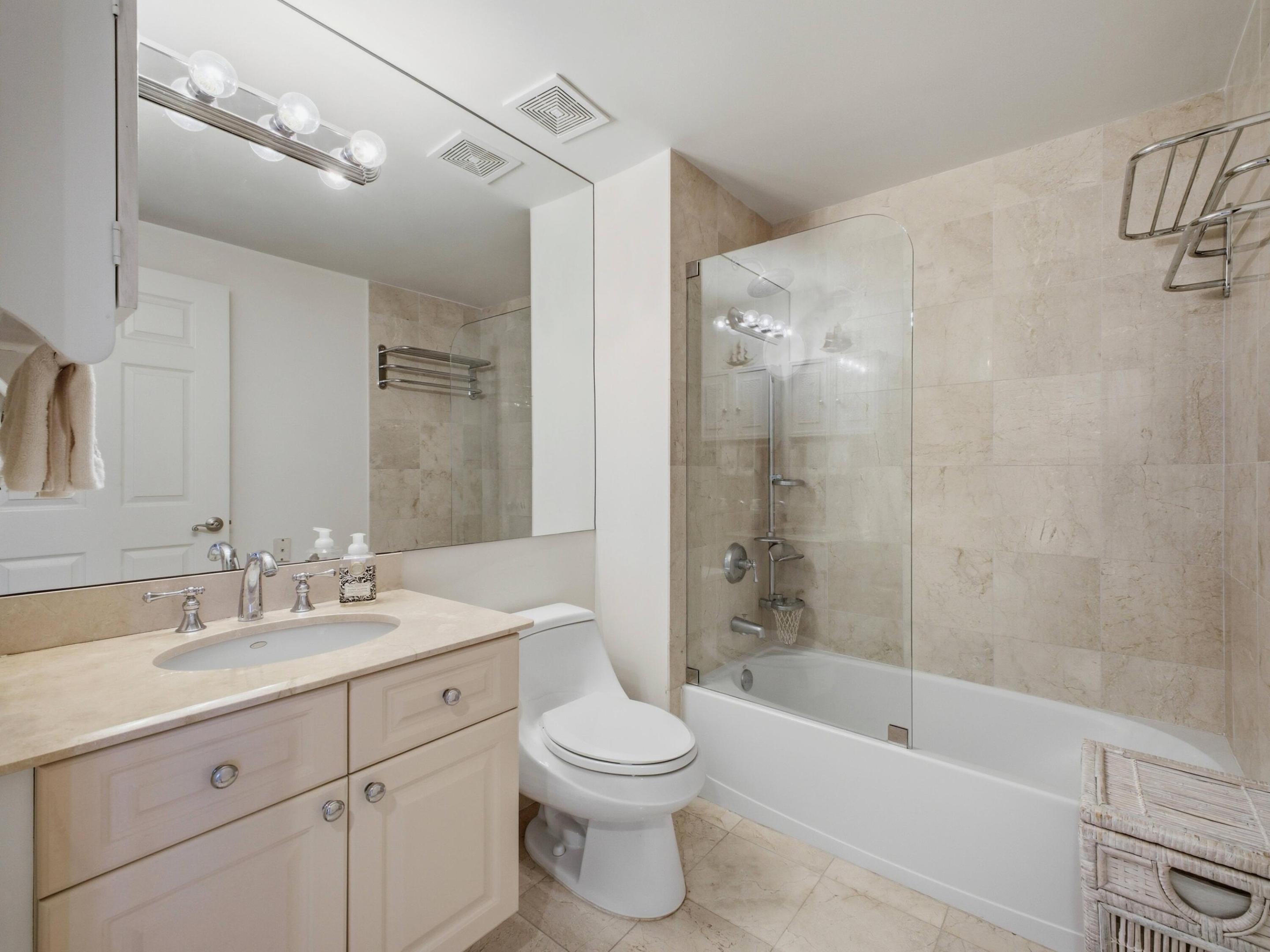 3200 N Ocean #801 Fort Lauderdale, FL 33308