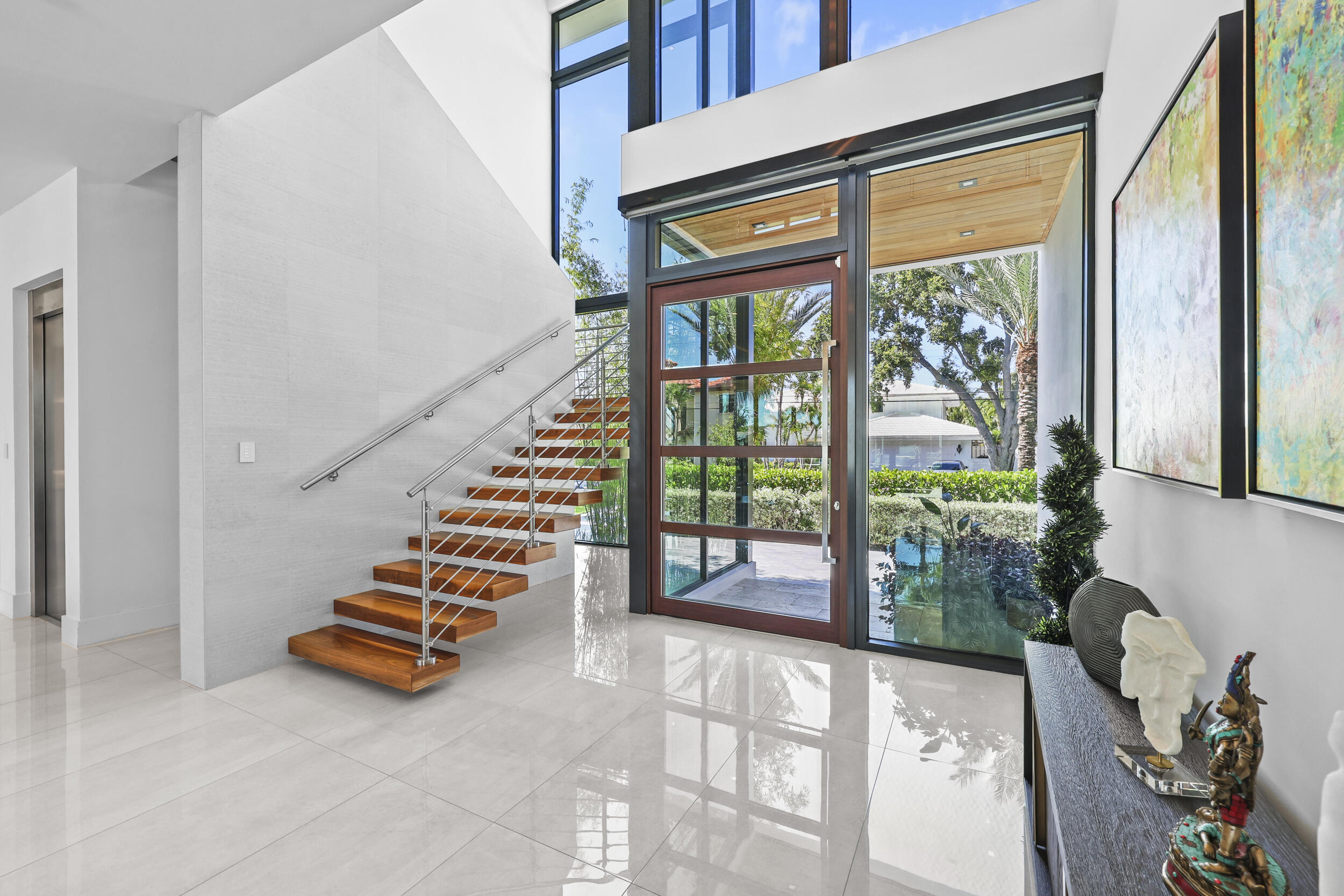 2863 NE 27th Fort Lauderdale, FL 33306