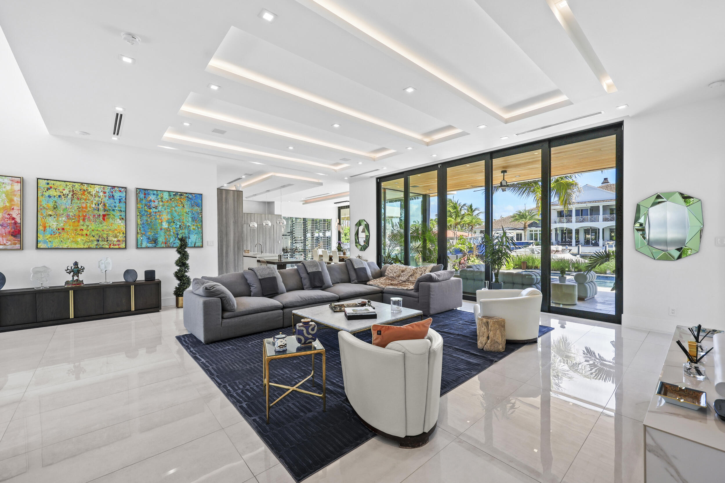 2863 NE 27th Fort Lauderdale, FL 33306