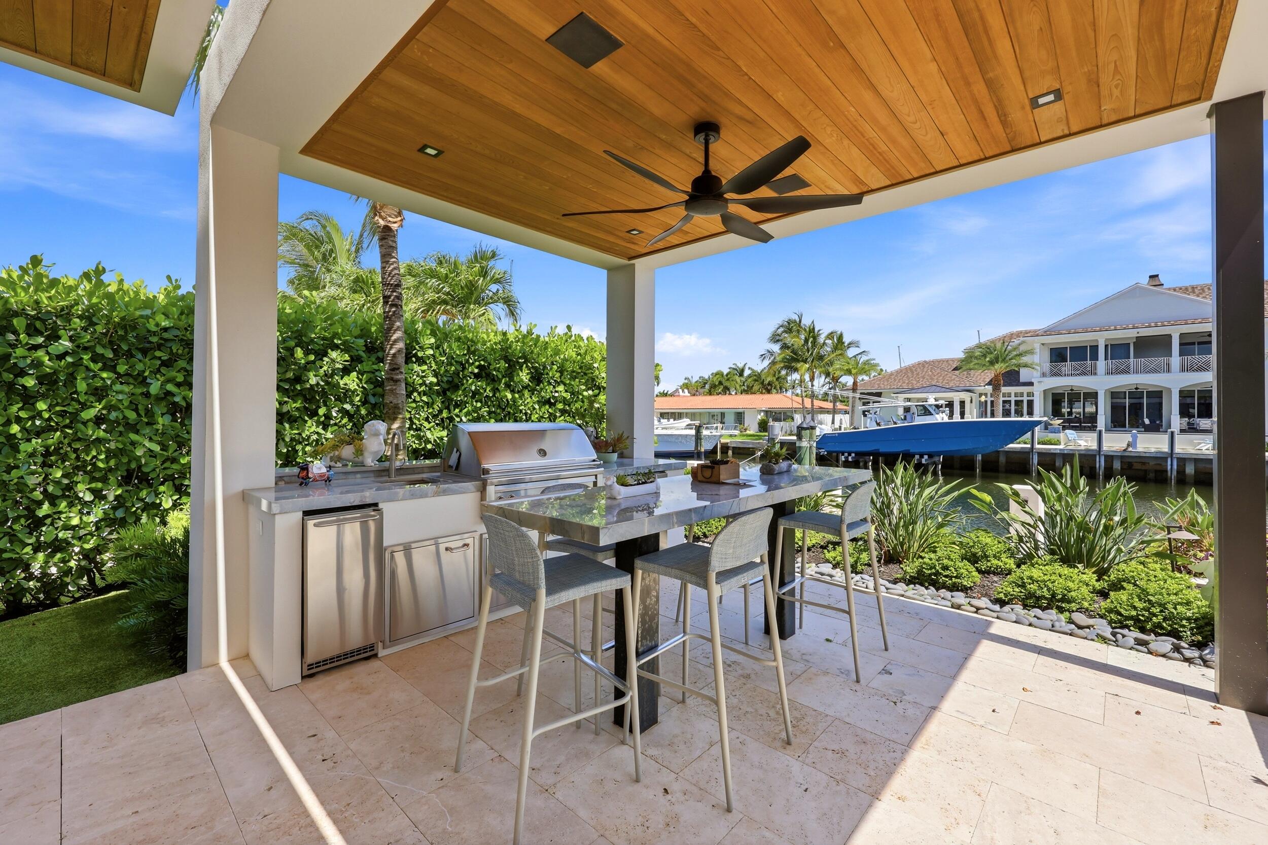 2863 NE 27th Fort Lauderdale, FL 33306