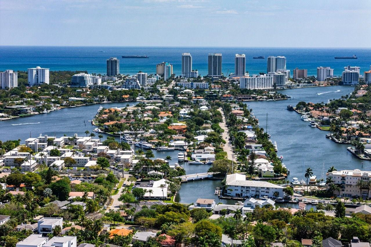 615 & 617 NE 9th Fort Lauderdale, FL 33304