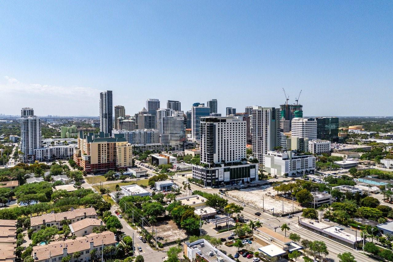 615 & 617 NE 9th Fort Lauderdale, FL 33304