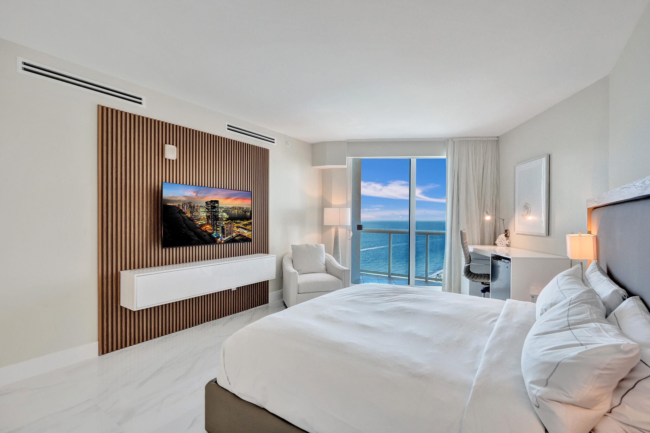 505 N Fort Lauderdale Bch #2500 Fort Lauderdale, FL 33304