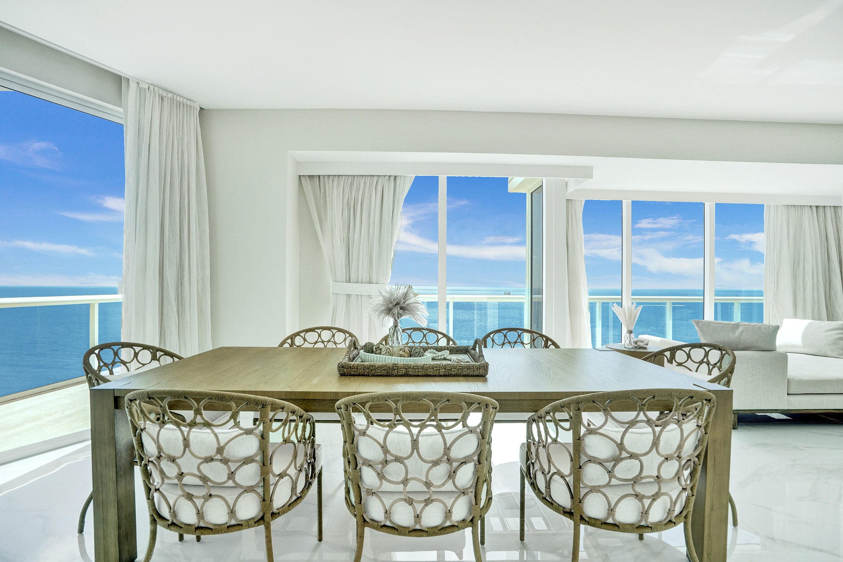 505 N Fort Lauderdale Bch #2500 Fort Lauderdale, FL 33304